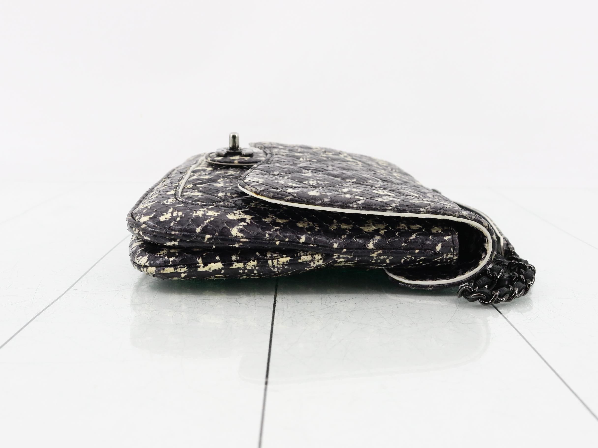 Matelassé Tweed Chain Shoulder Bag — view 3