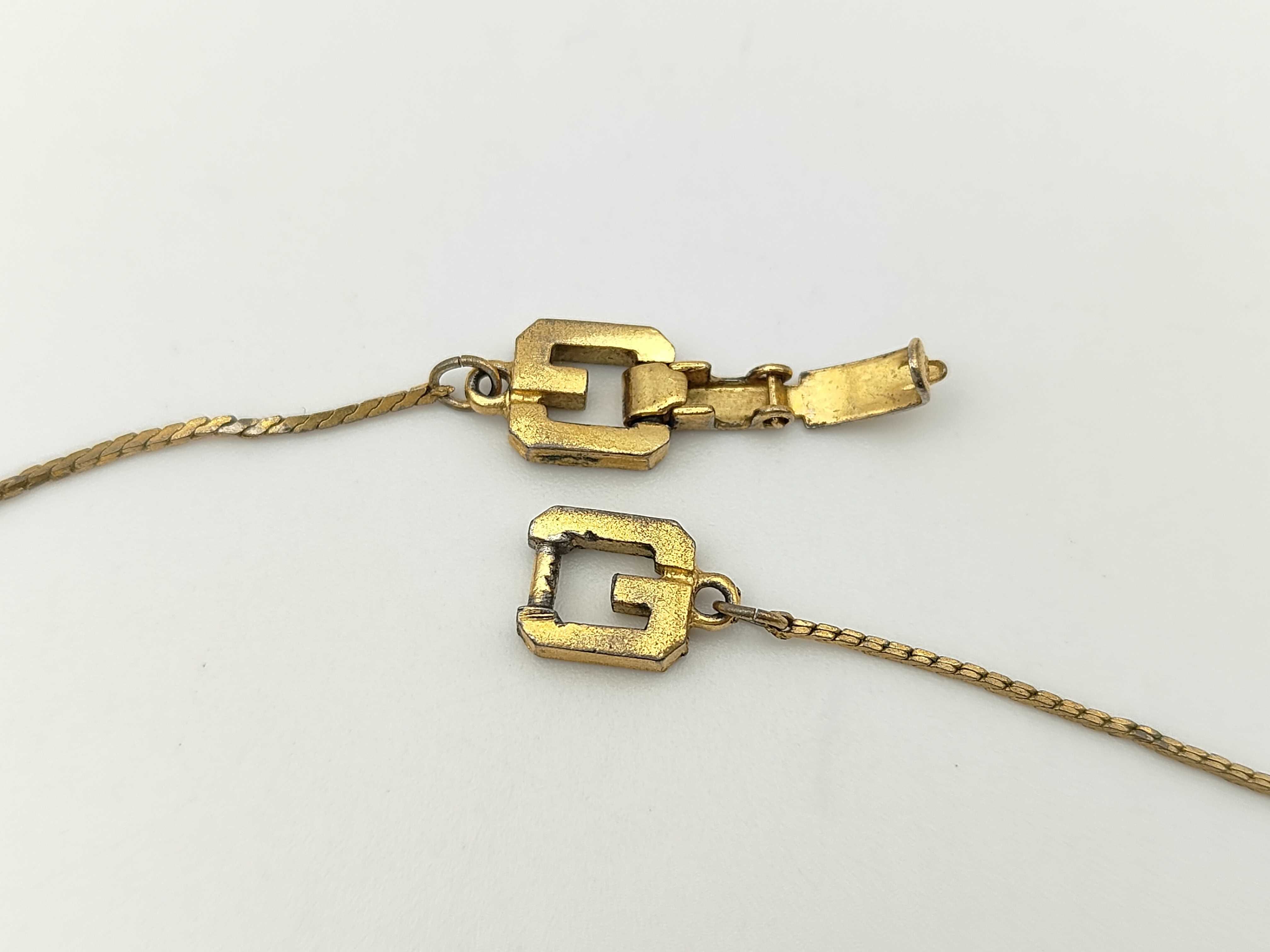 4G Logo Square Gold Necklace — view 4