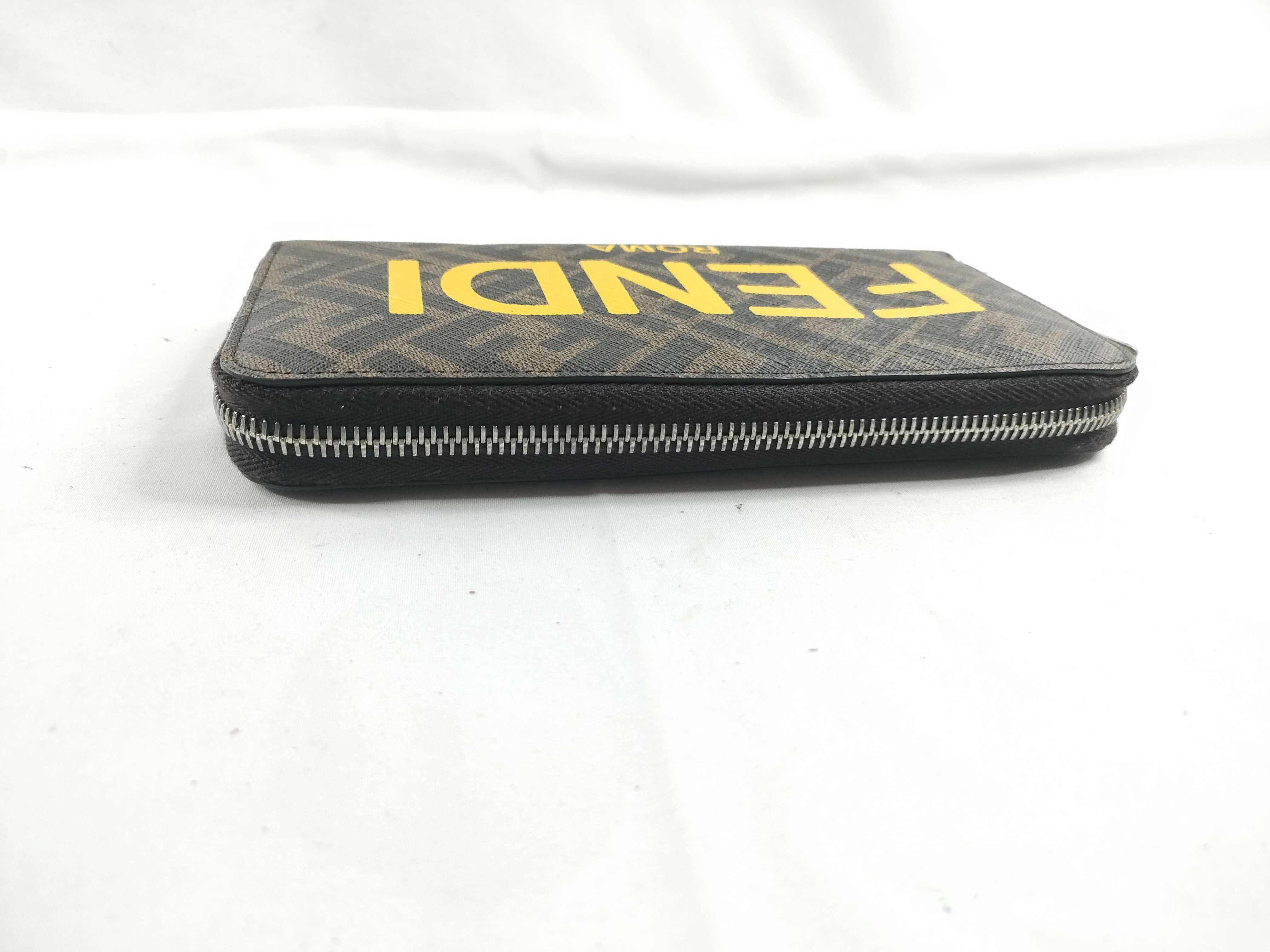 7M0342 Zippy Wallet — view 6
