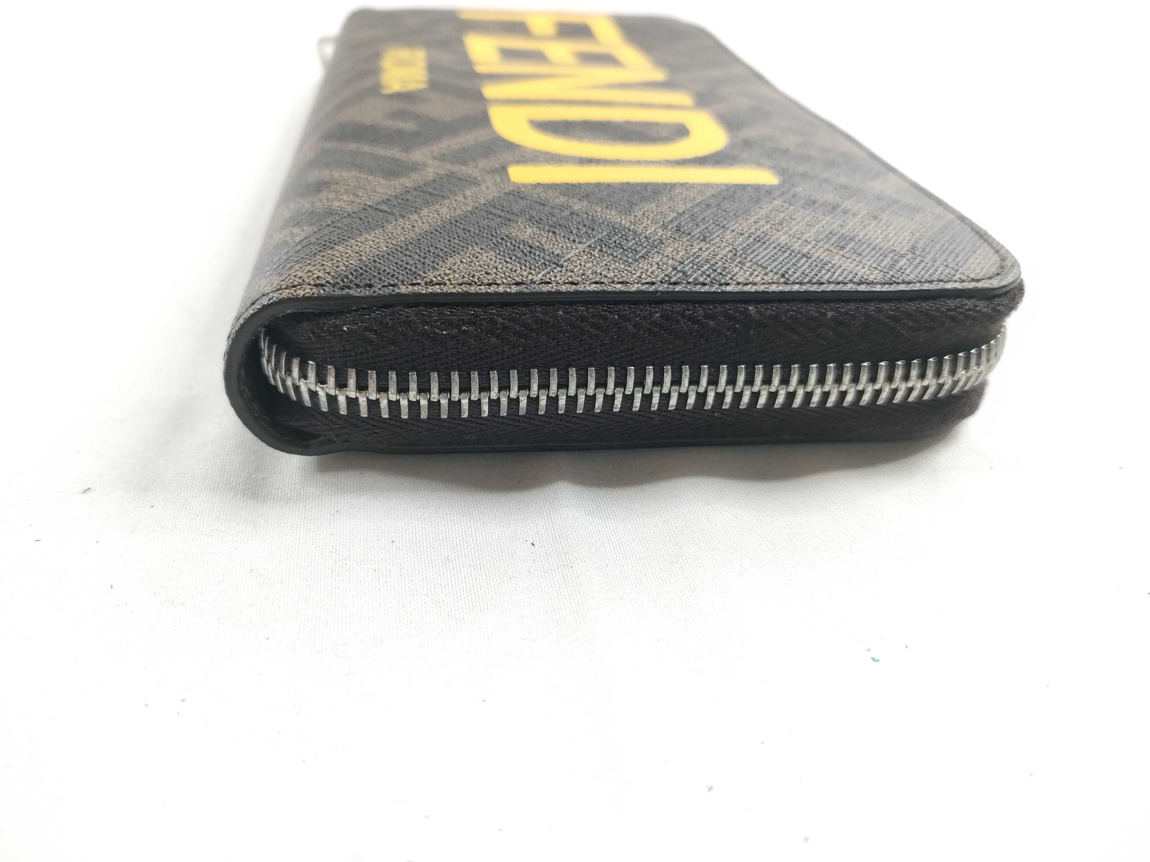7M0342 Zippy Wallet — view 7