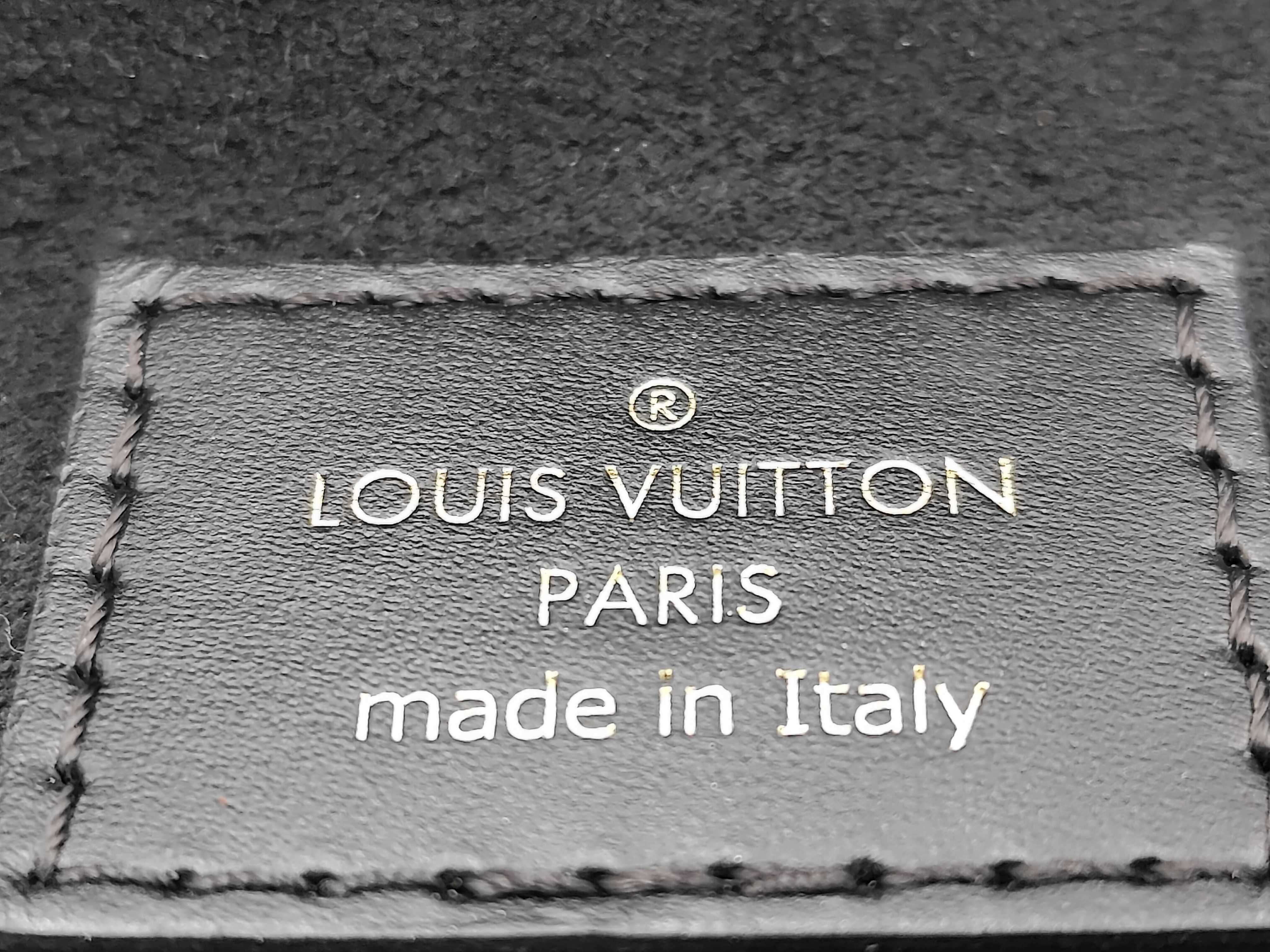 Reverse Vanity NVPM M45165 Vanity Bag — view 13