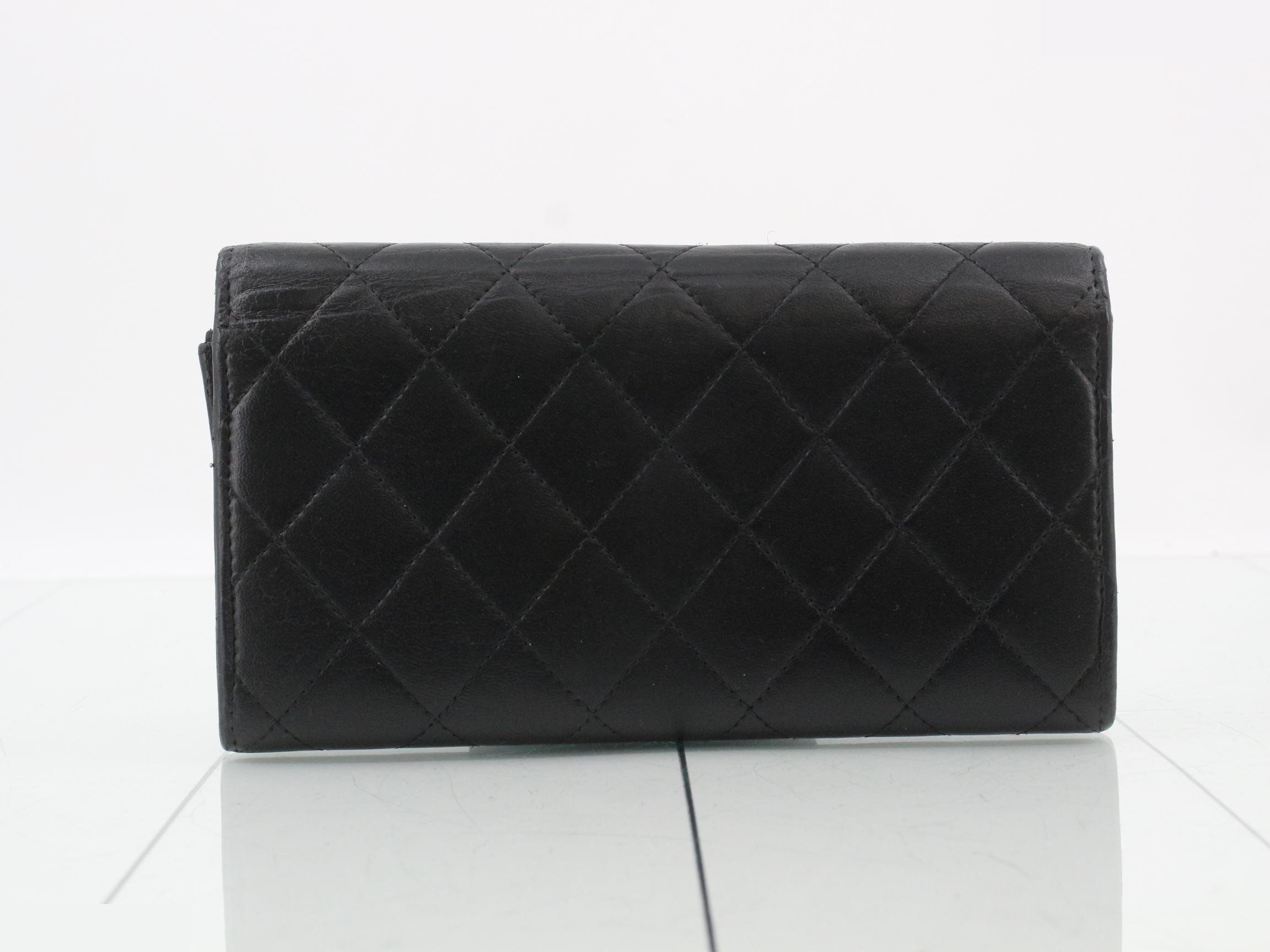 wallet — view 2