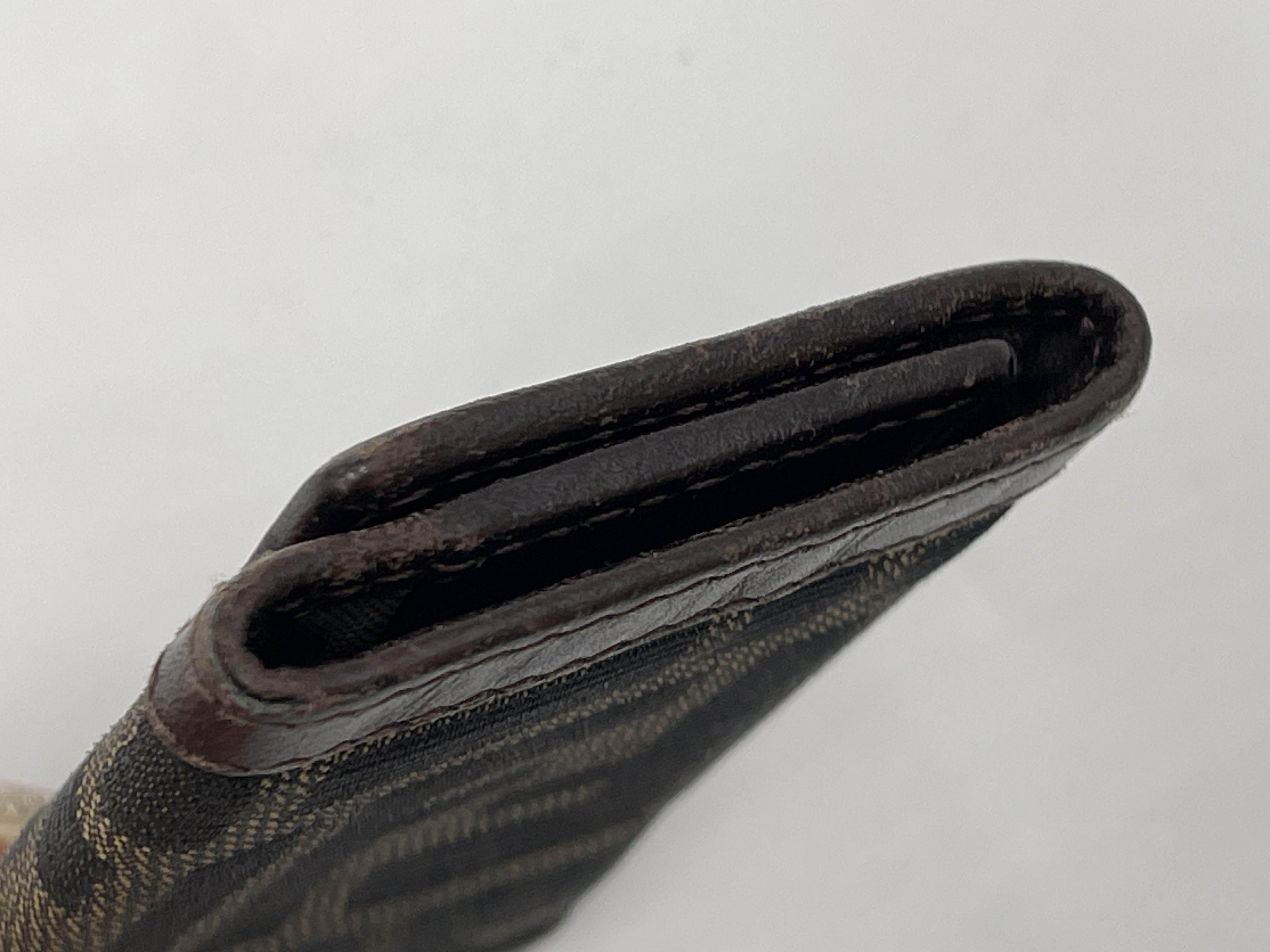 2356-10163-009 Key Case/Keychain — view 7