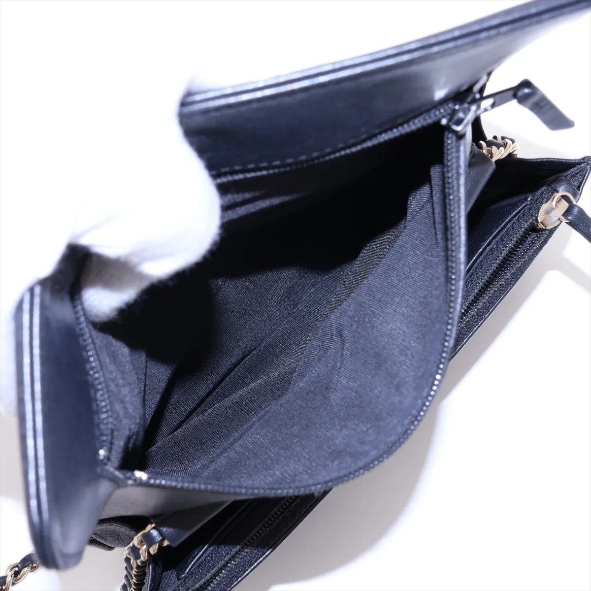 CC Filigree Caviar Skin Chain Wallet, Black with Gold Hardware, 28807709, serial number in the 28 range. — view 10