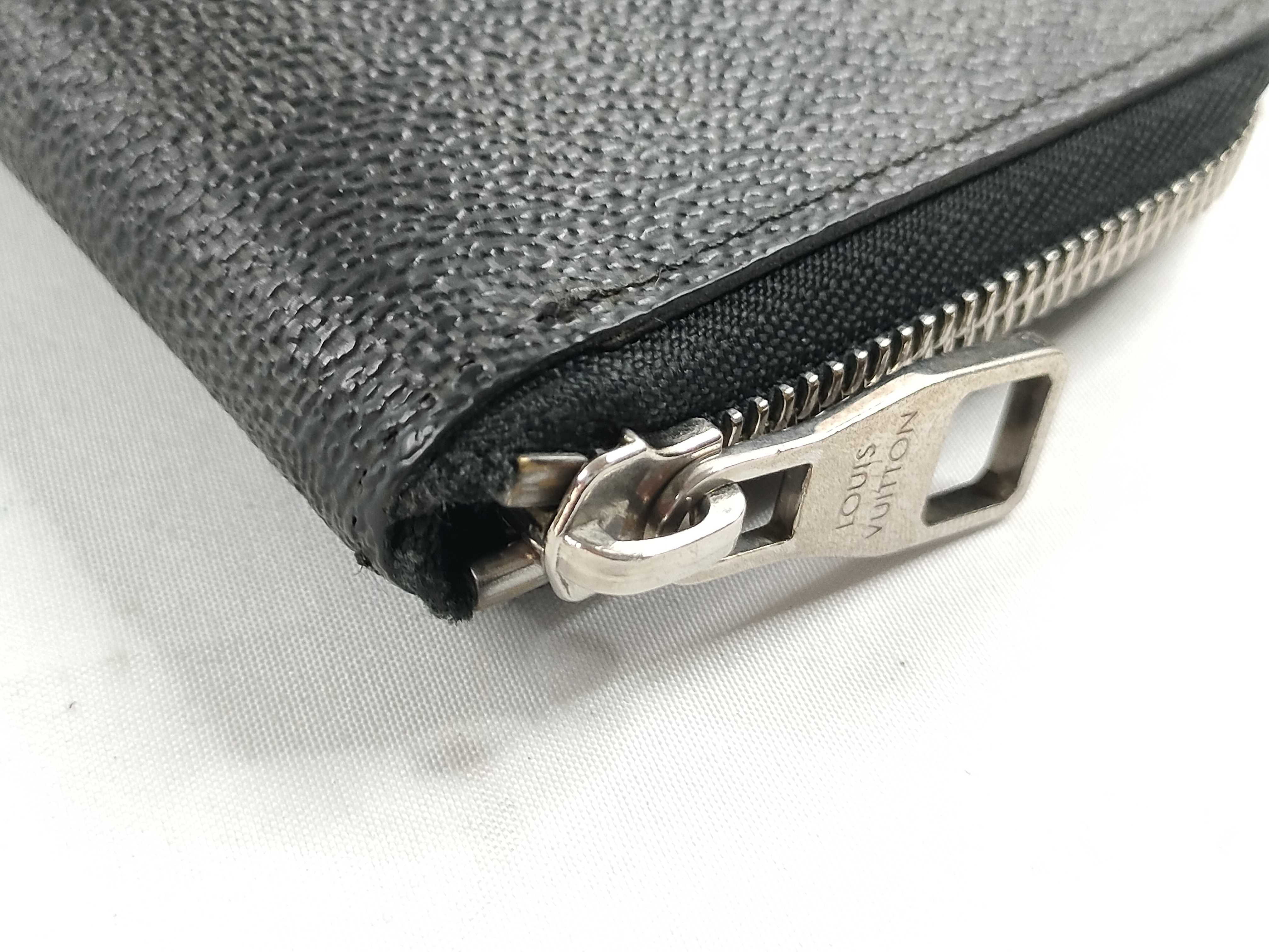 Damier Graphite Zippy Wallet Vertical N63095 Wallet — view 3