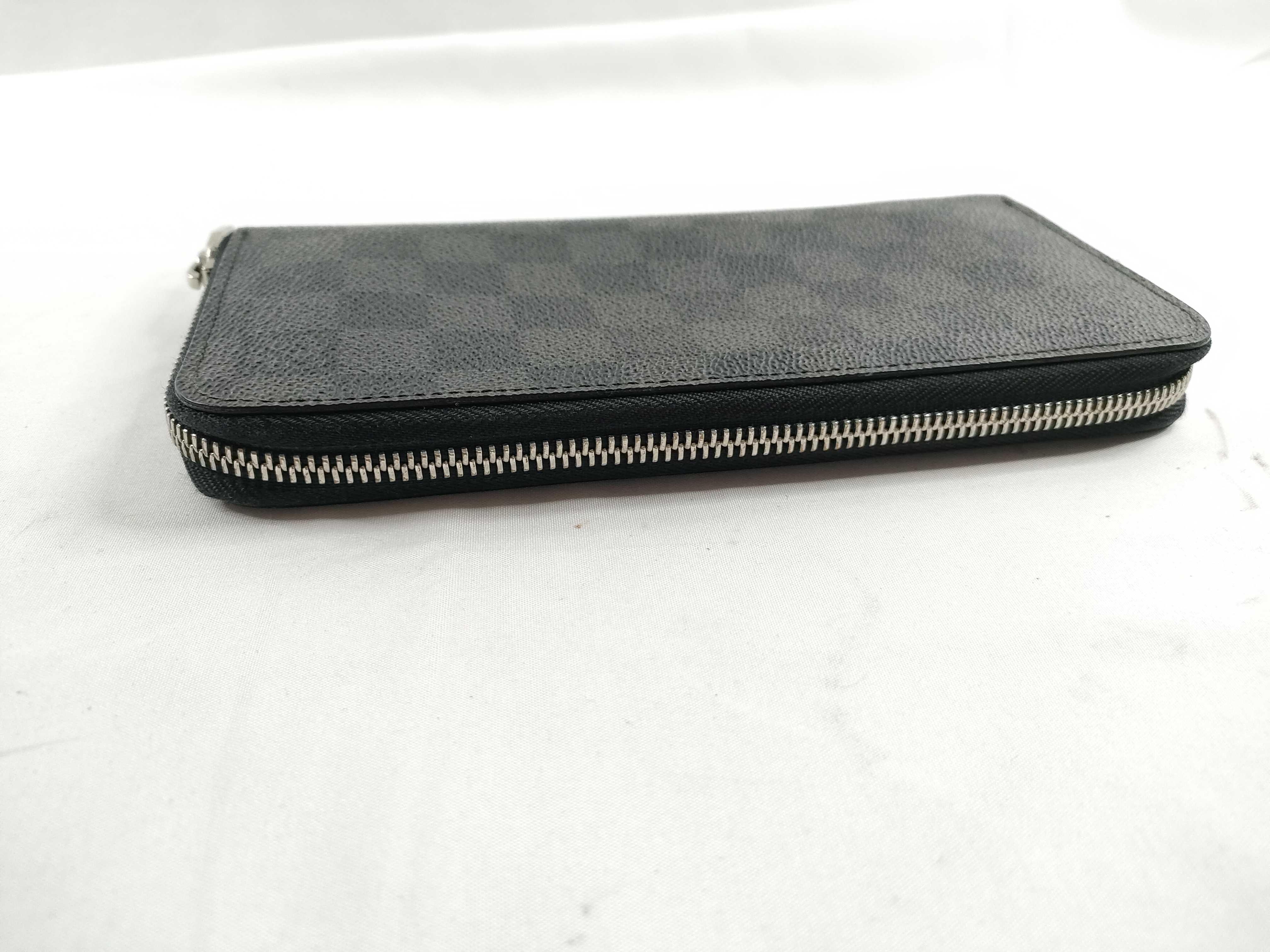Damier Graphite Zippy Wallet Vertical N63095 Wallet — view 6