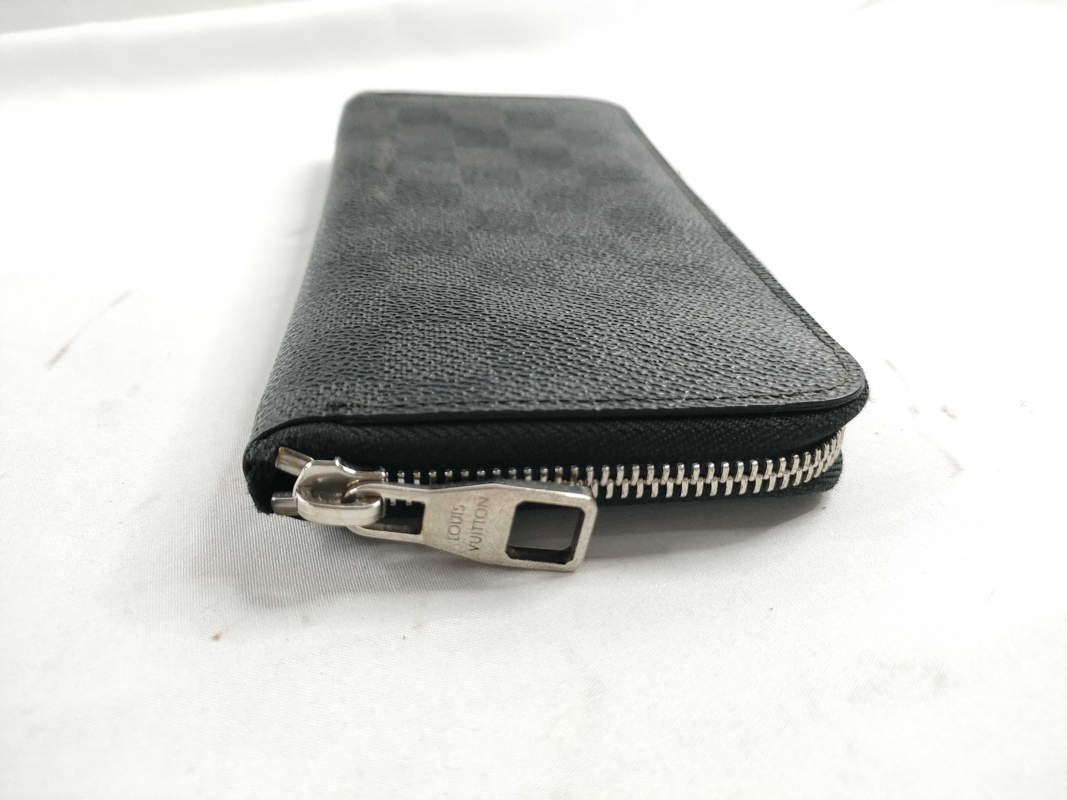 Damier Graphite Zippy Wallet Vertical N63095 Wallet — view 7