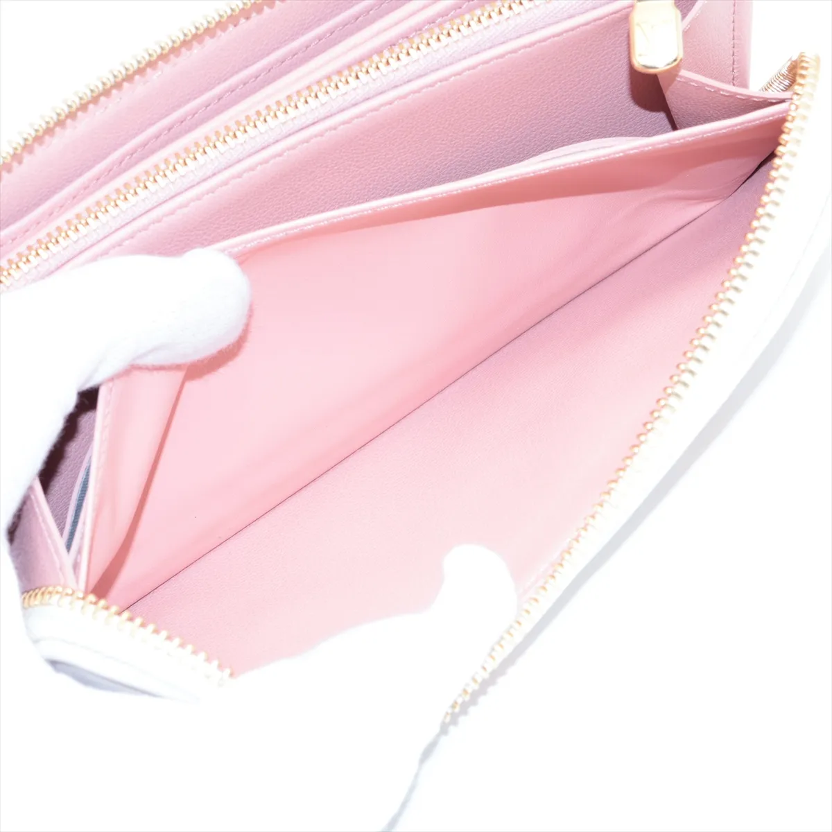 Monogram Embossed Zippy Wallet M82290 Beige x Pink Round Zip Wallet RFID Reactive — view 9