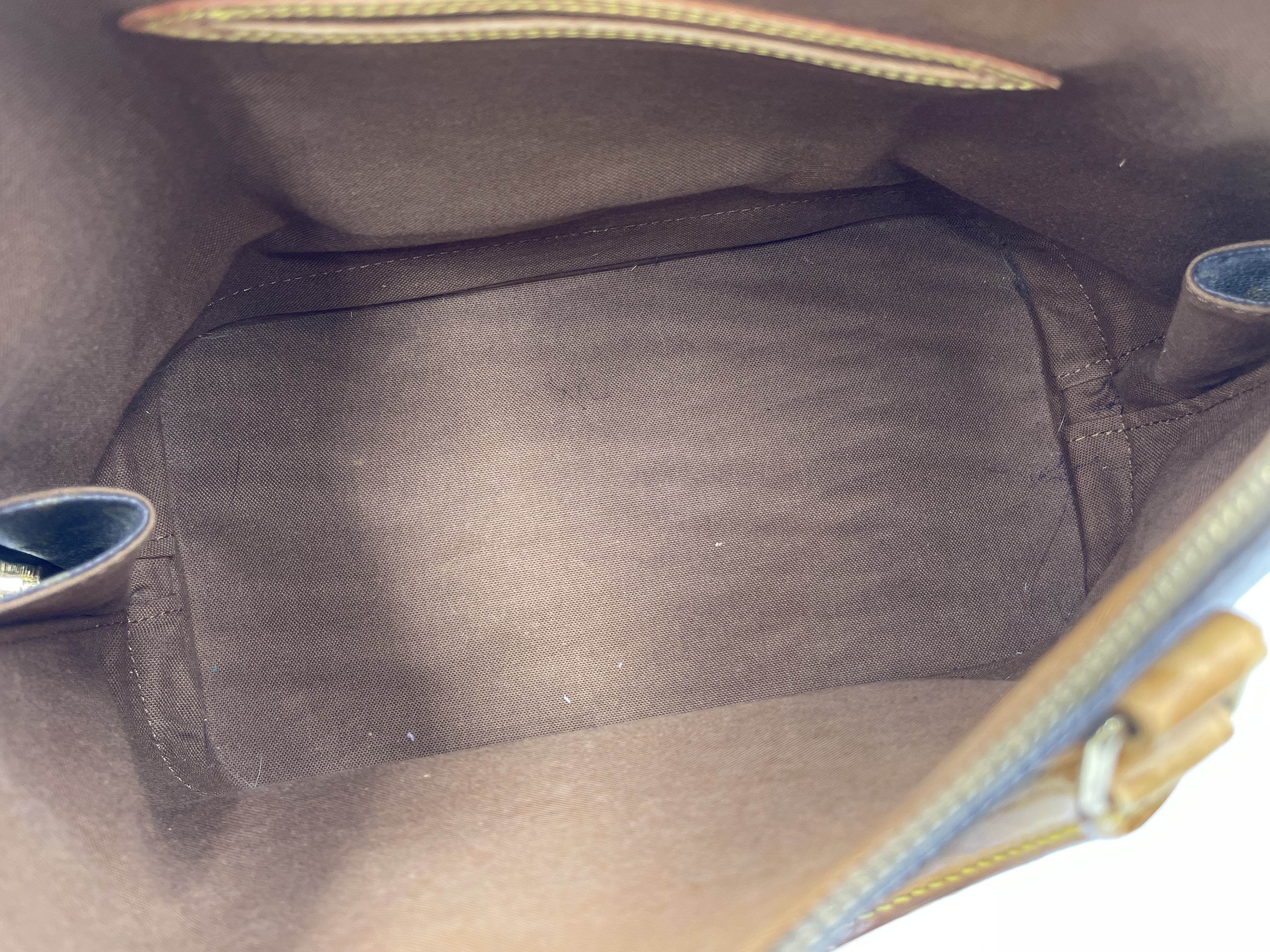 Monogram Alma PM M51130 VI0977 Handbag — view 8