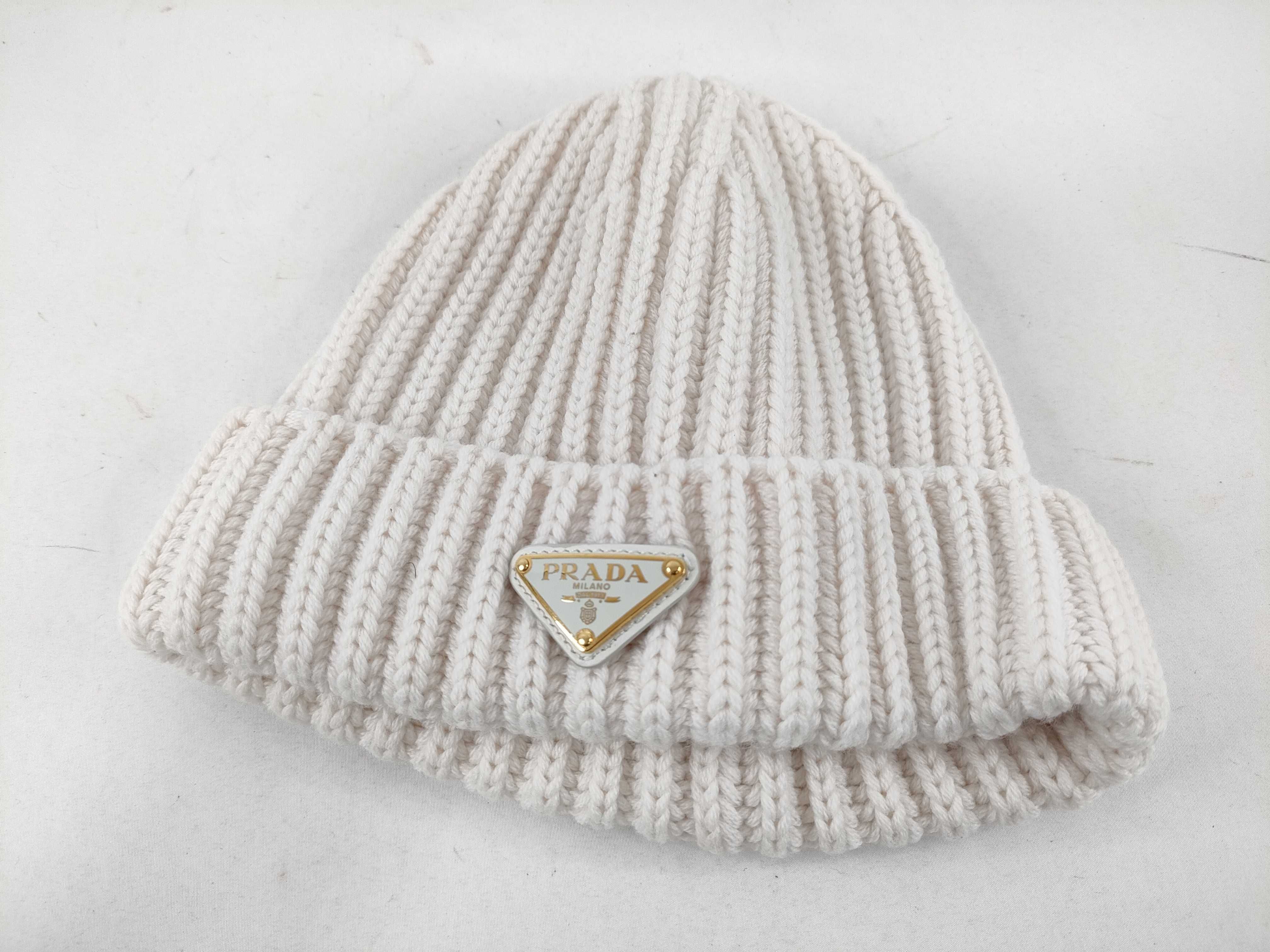 knit hat and other accessories