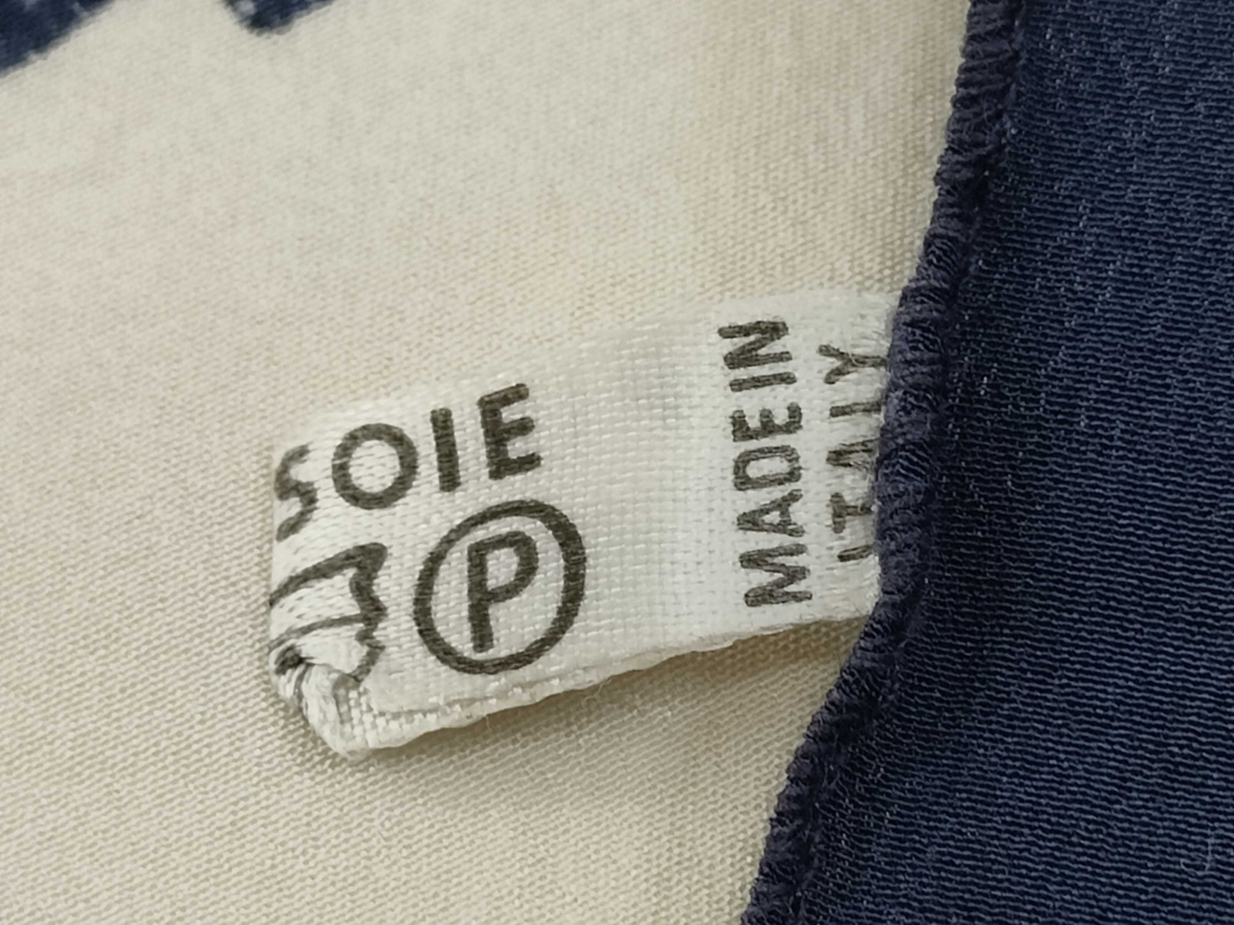 scarves and other accessories — view 5