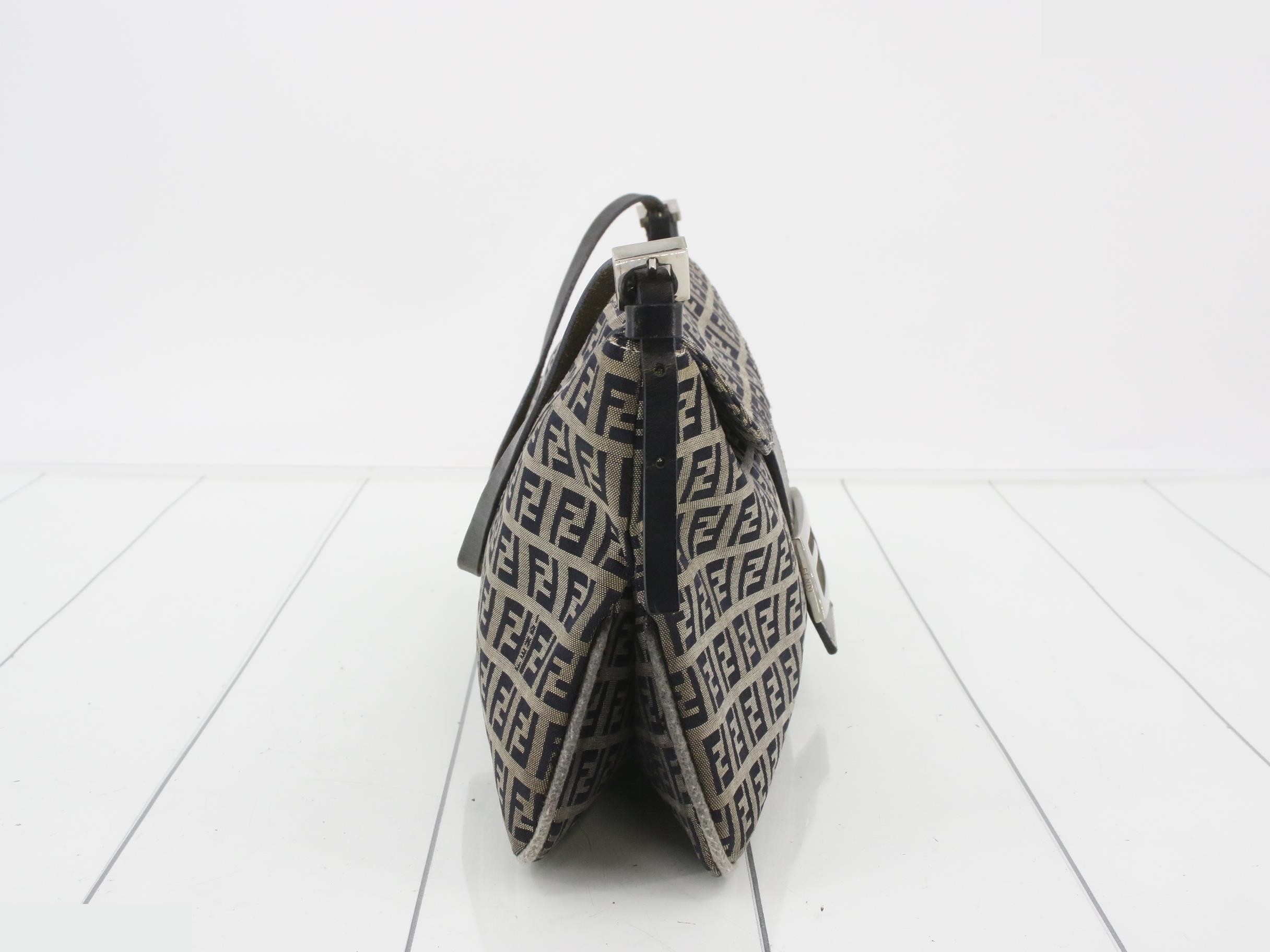 Zucchino Mamma Bucket Shoulder Bag — view 4