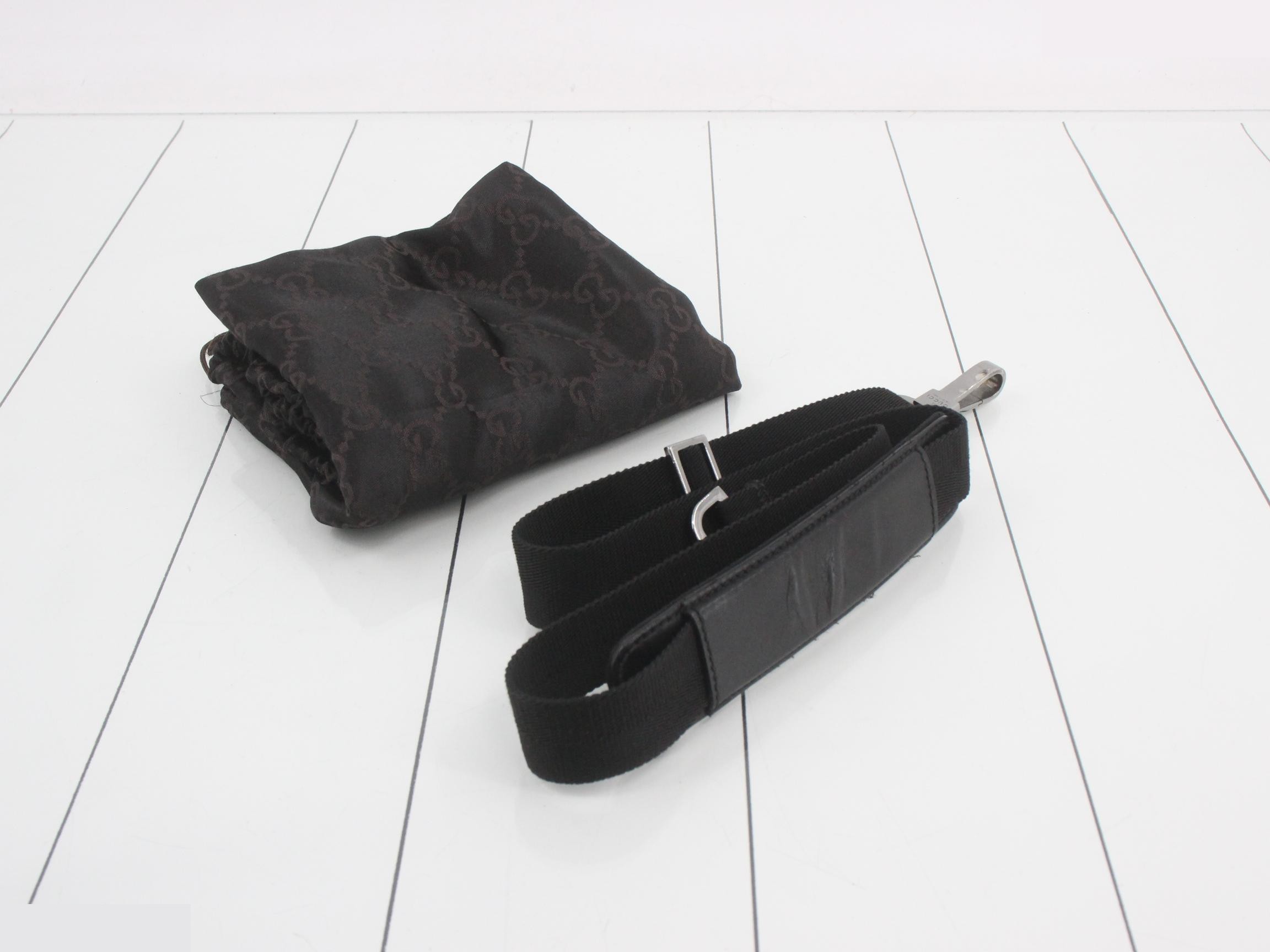 briefcase — view 7