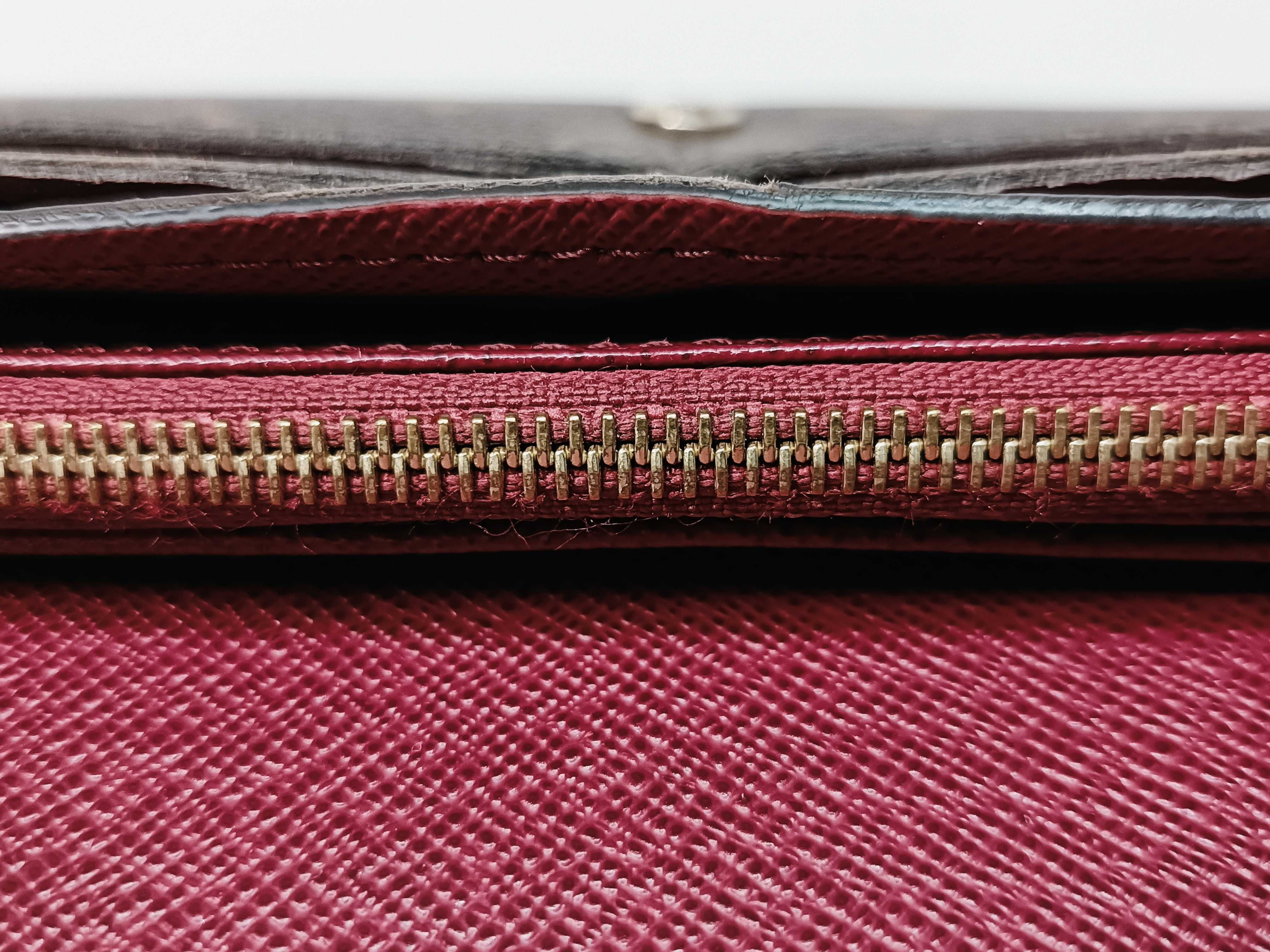 Monogram Portefeuille Sarah Wallet — view 11