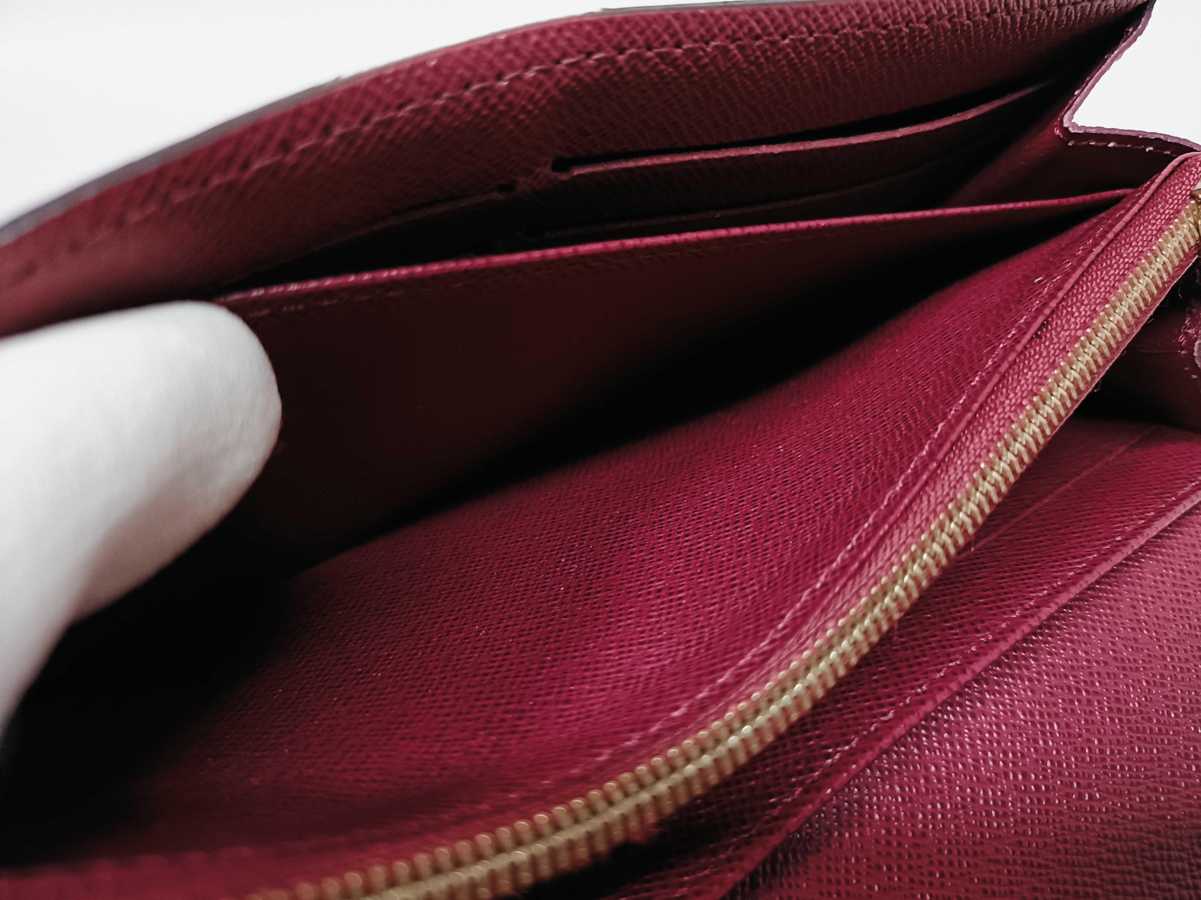 Monogram Portefeuille Sarah Wallet — view 14