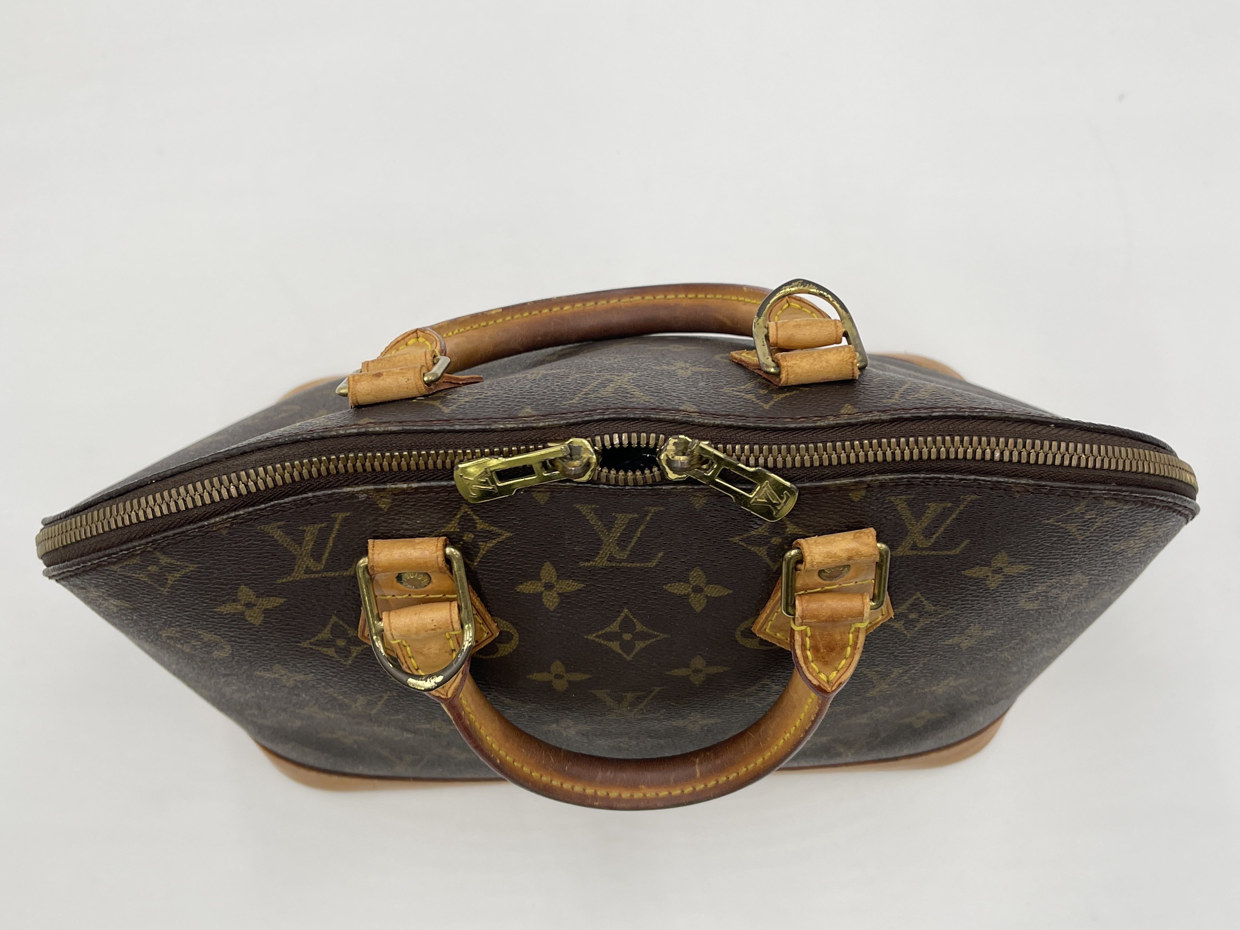 Monogram Alma M51130 BA0030 Handbag — view 3