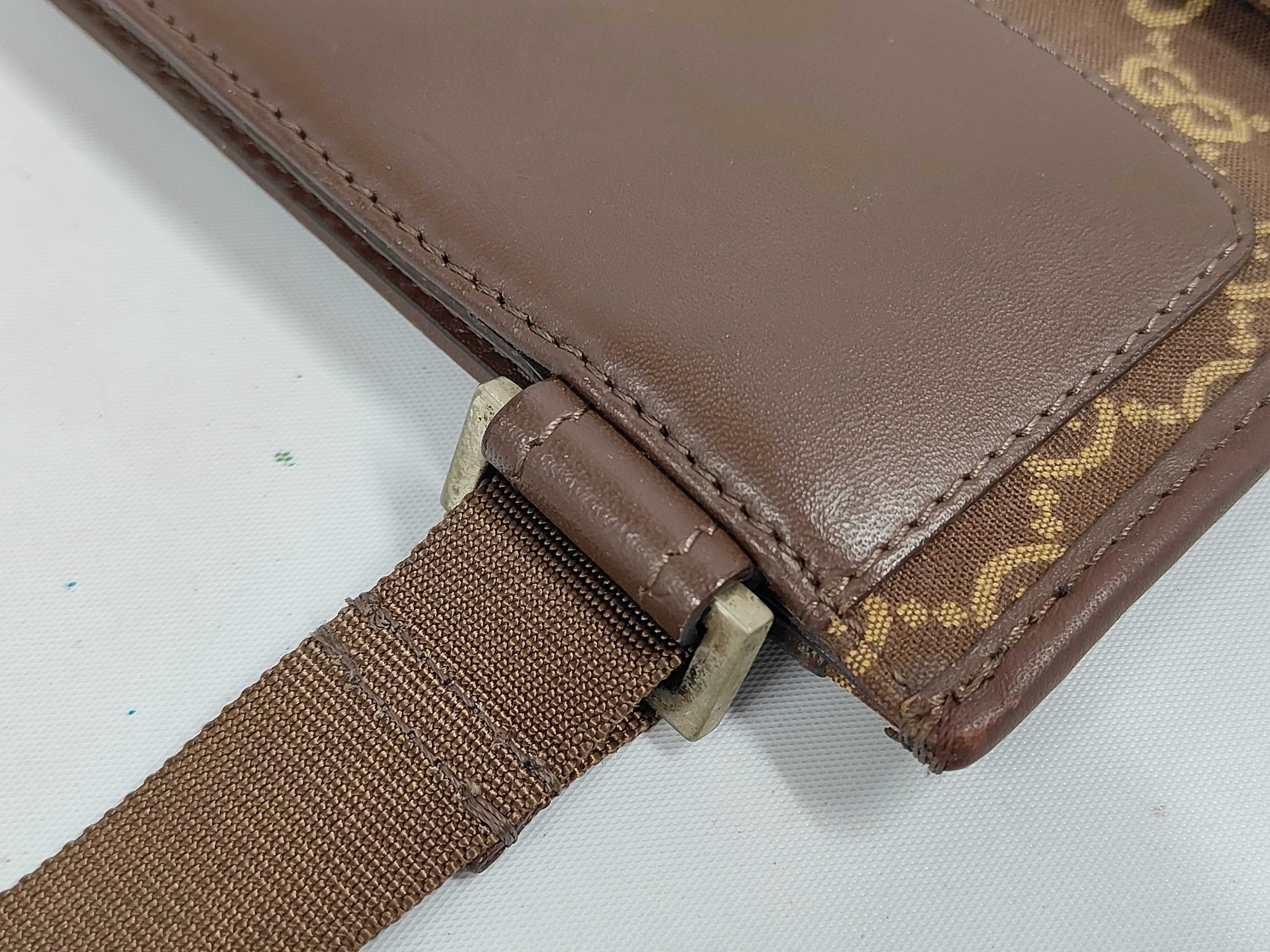 shoulder bag with logo plate, GG pattern, canvas and leather, 019 0348, brown. — view 6