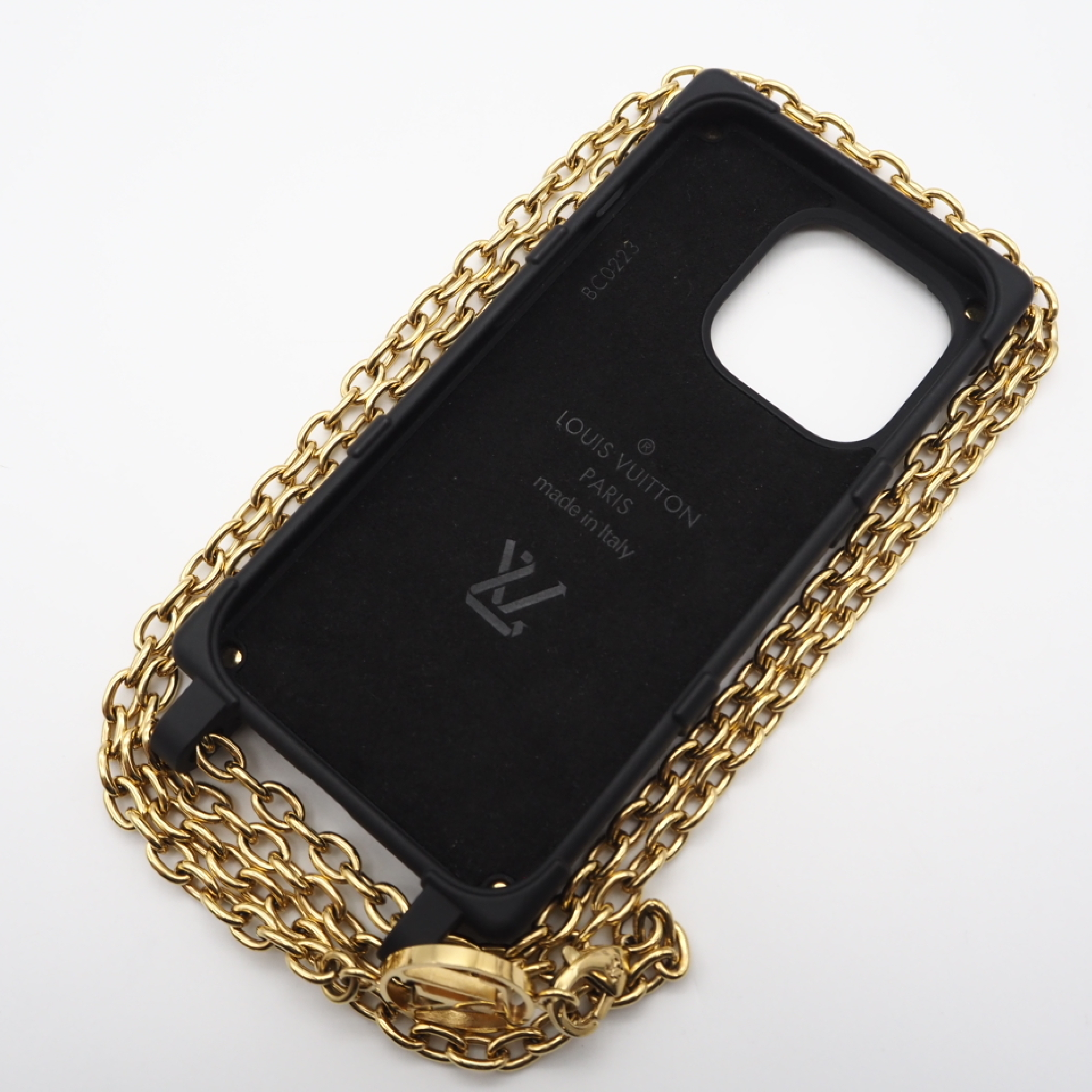 M81997 Monogram Li Trunk iPhone 14 Pro Noir (Black) with dust bag and box. Other accessories. — view 2