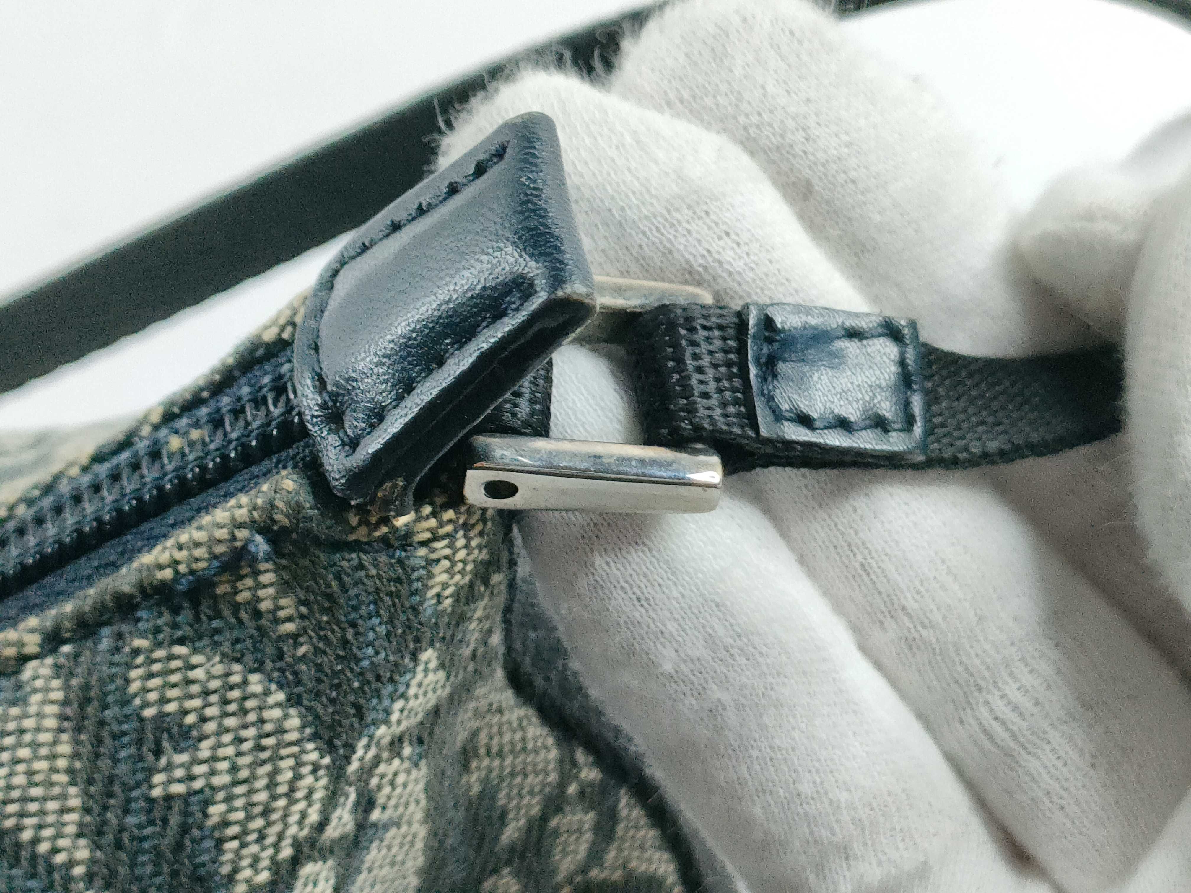 Trotter Shoulder Bag — view 8
