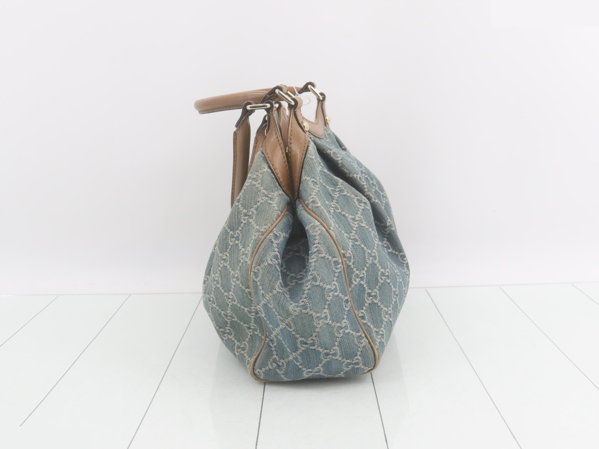 handbag — view 3