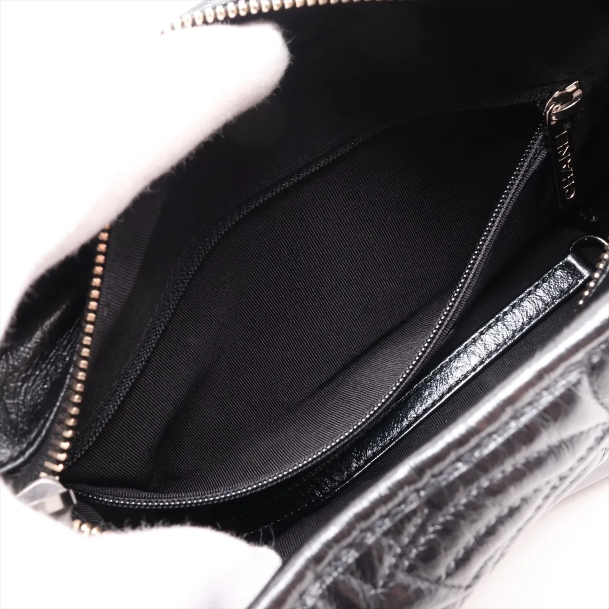Gabrielle de Chanel Vintage Calfskin Chain Shoulder Bag, Gray with Gold and Silver Hardware, Item Number 28177847 (Serial Number in the 28 range) — view 7