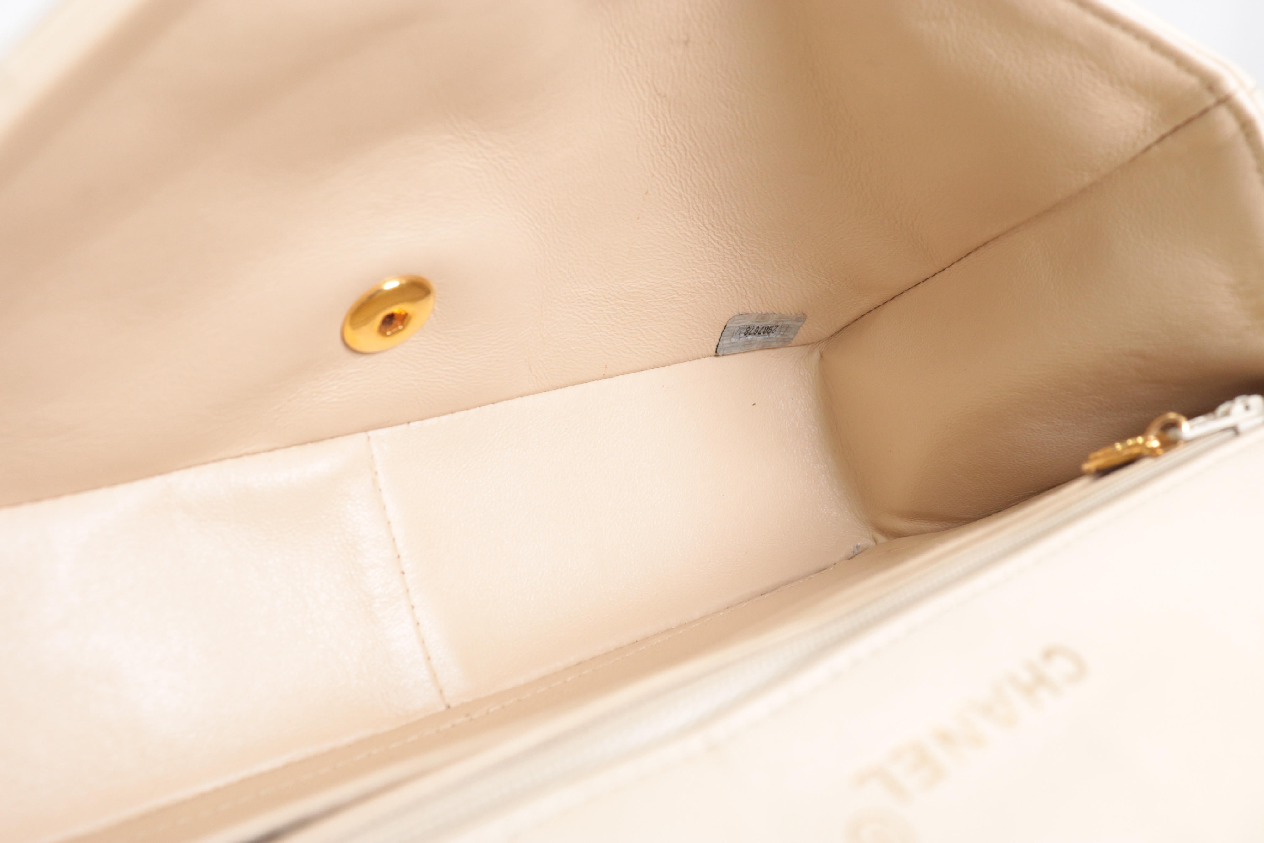 Diana 25 Lambskin Light Beige Shoulder Bag (Serial Number 2) — view 9