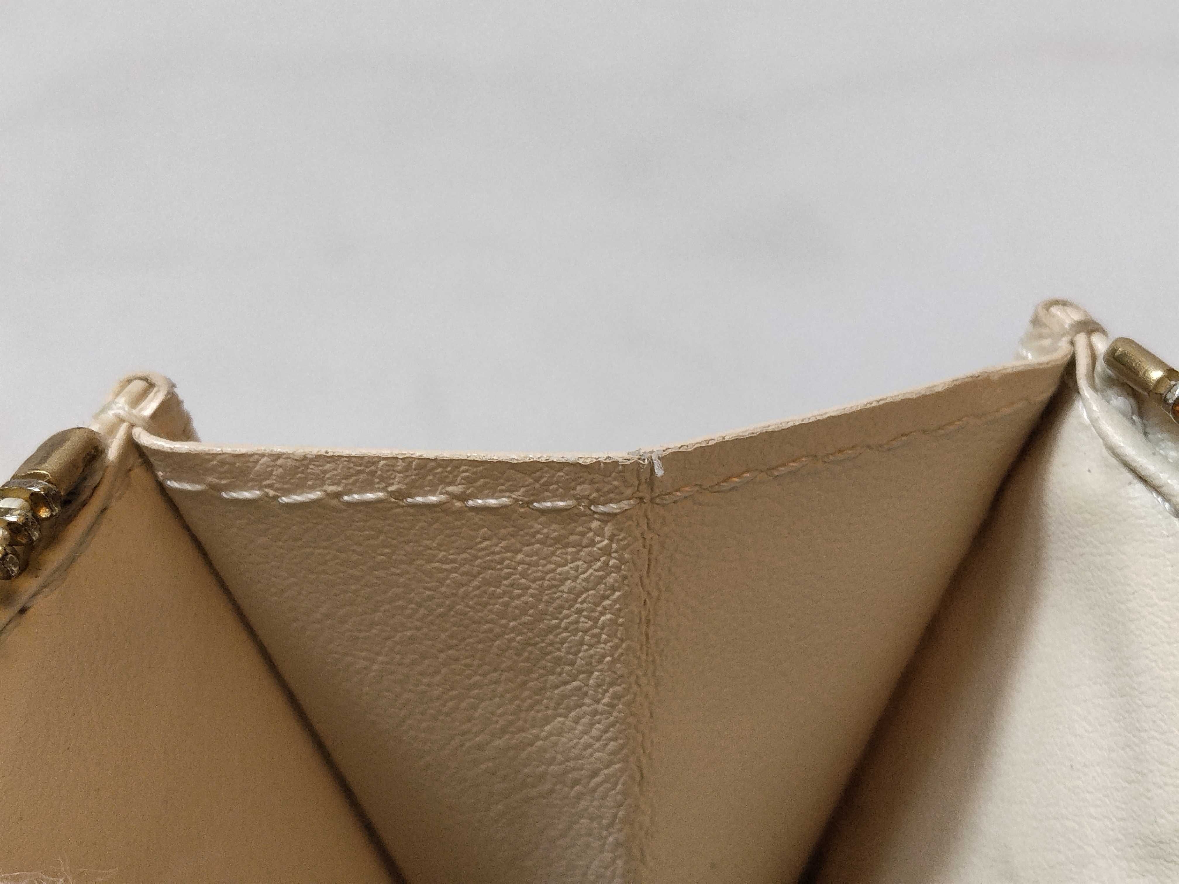Damier Azur Portefeuille Sarah Wallet — view 10
