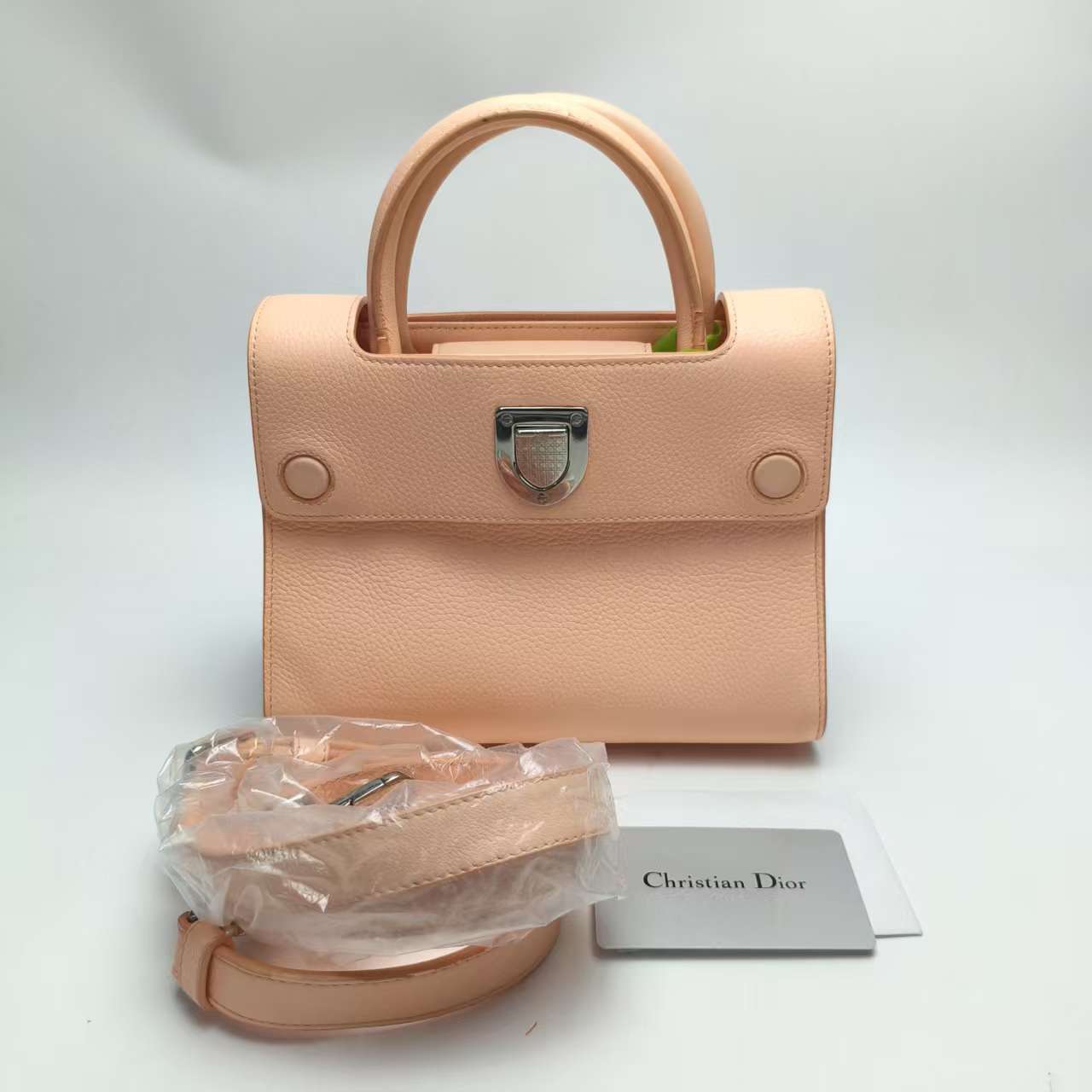 【*Shipped from: China*】Dior DiorEver Leather Shoulder Bag — view 2