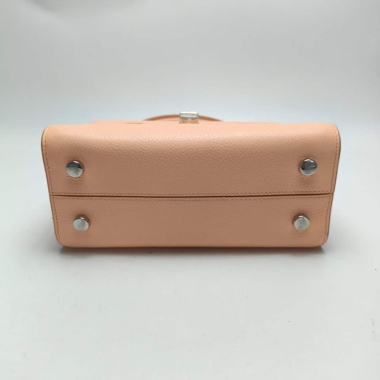【*Shipped from: China*】Dior DiorEver Leather Shoulder Bag — view 8