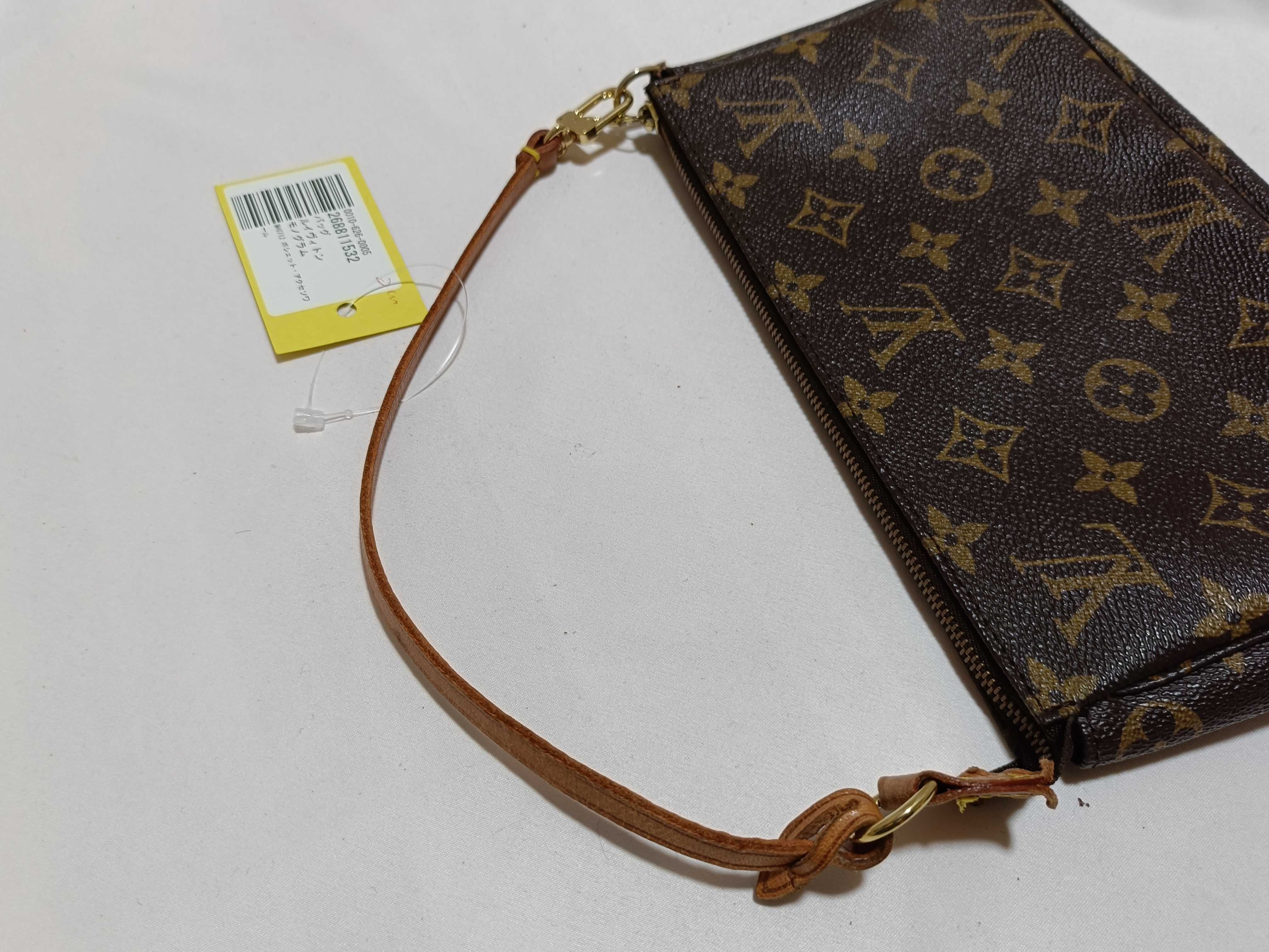 Monogram M40712 Pochette Accessoires Handbag — view 3