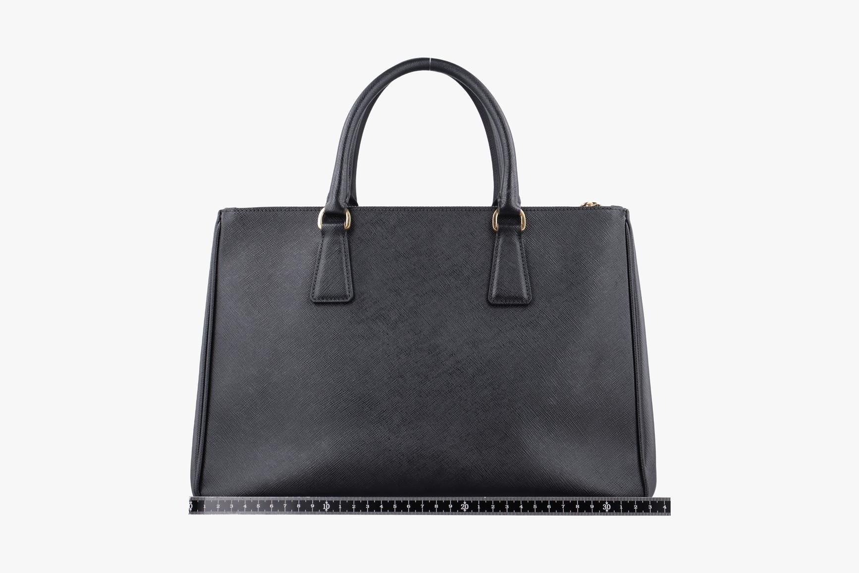 Galleria Saffiano Leather Black — view 2