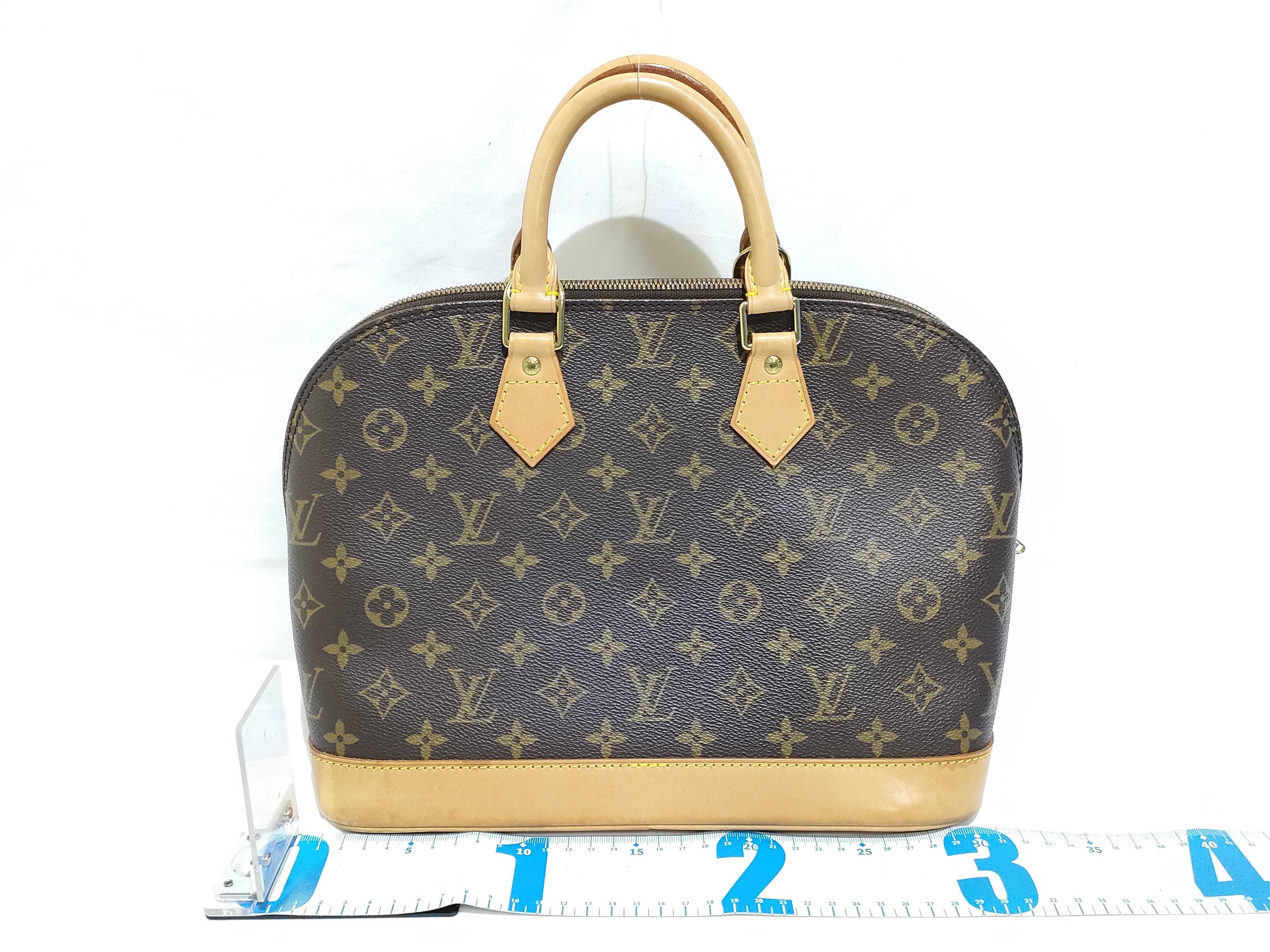 Monogram Alma MM M40878 VI0918 Brown Handbag with Strap — view 2