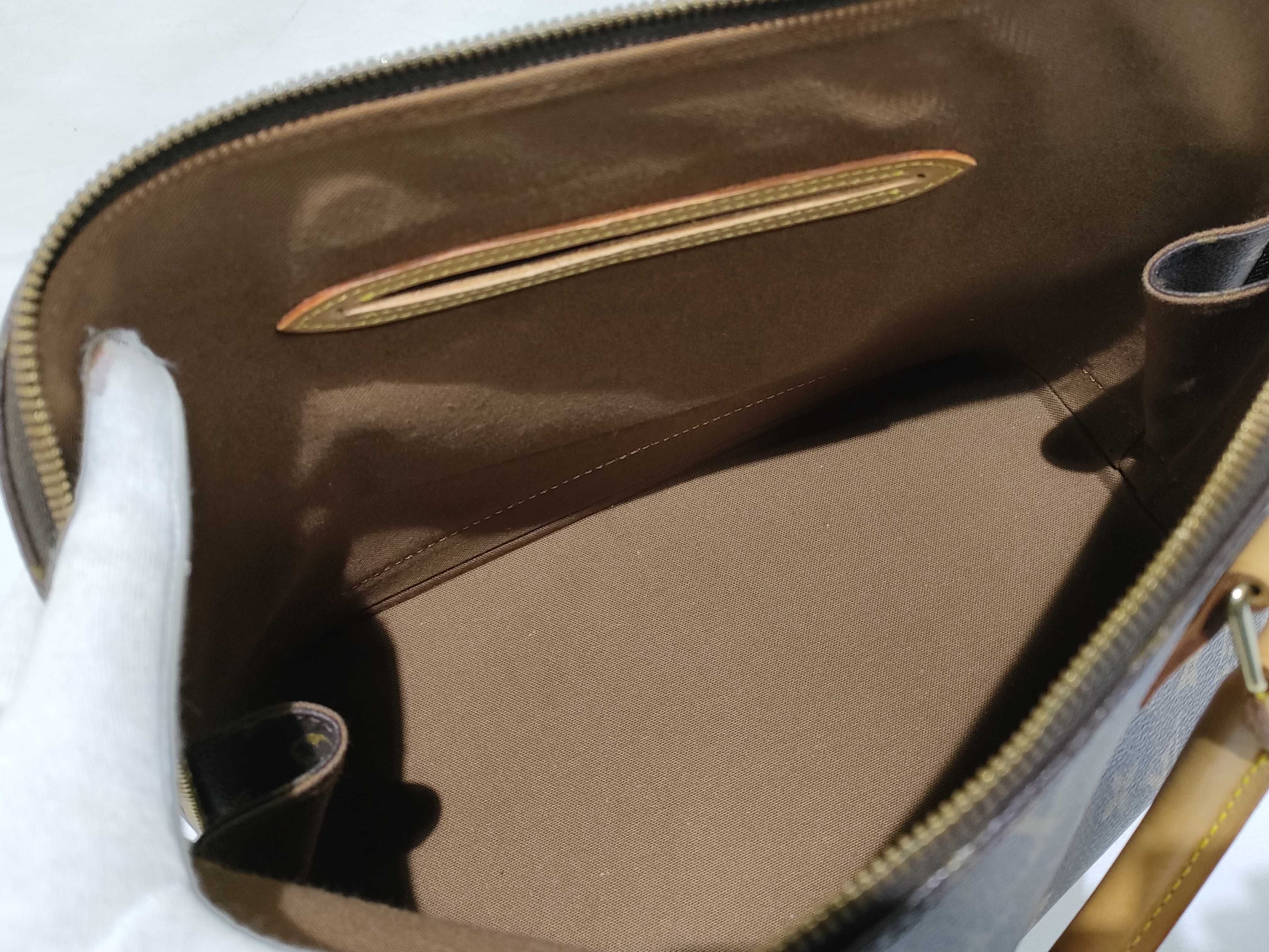 Monogram Alma MM M40878 VI0918 Brown Handbag with Strap — view 9