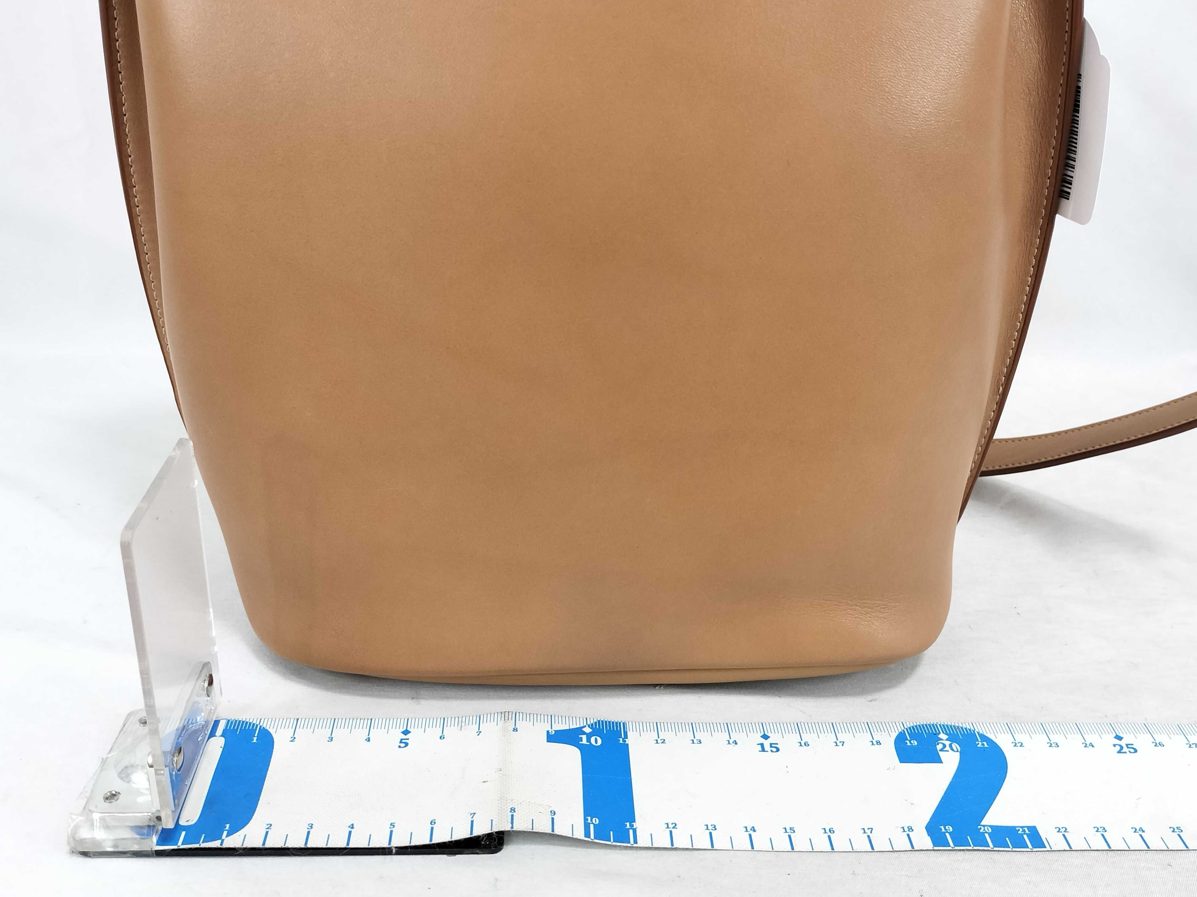 FR- Paris buckets Leather Shoulder bag Brown 727673 Shoulder bag — view 2