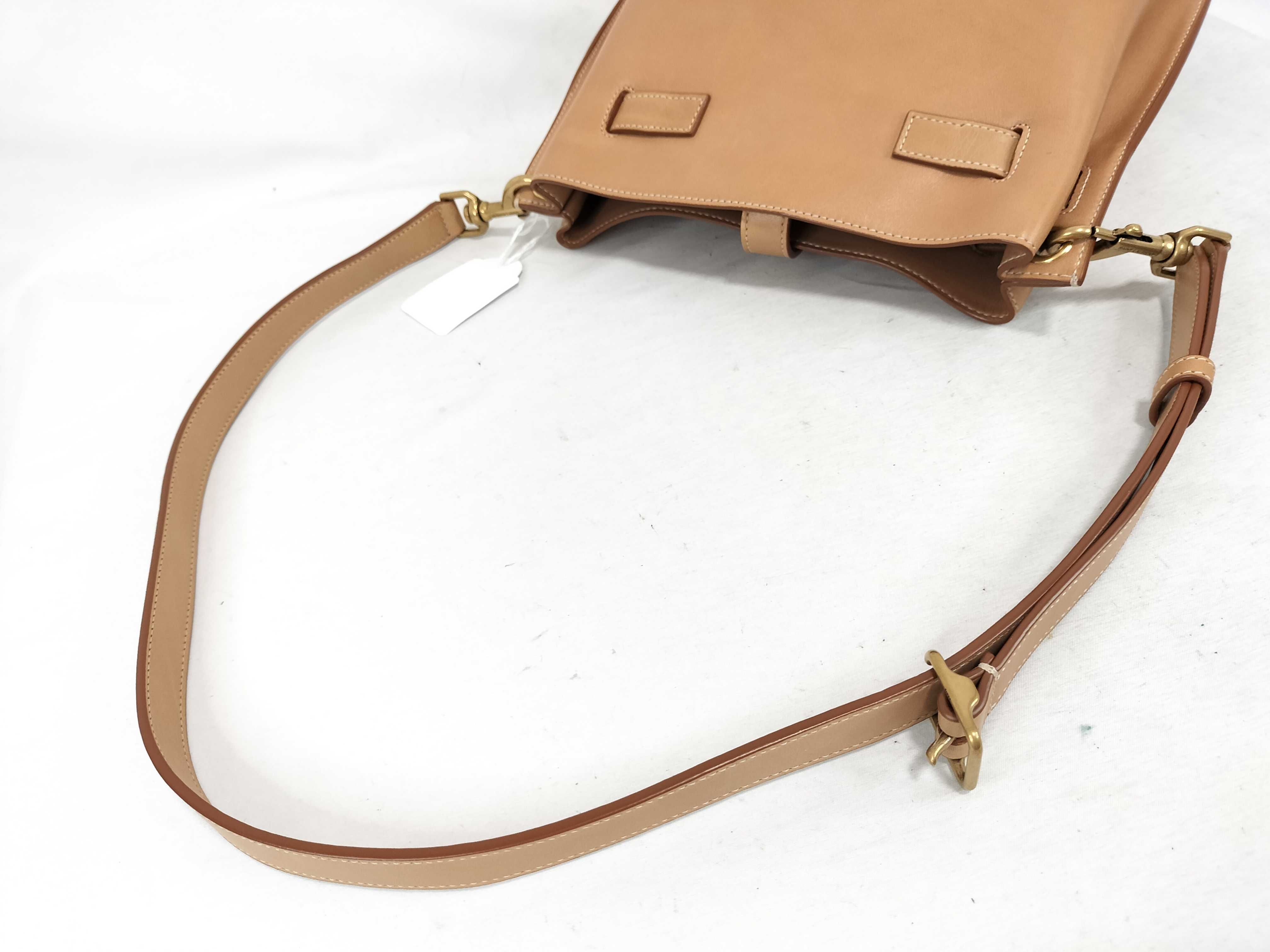 FR- Paris buckets Leather Shoulder bag Brown 727673 Shoulder bag — view 3
