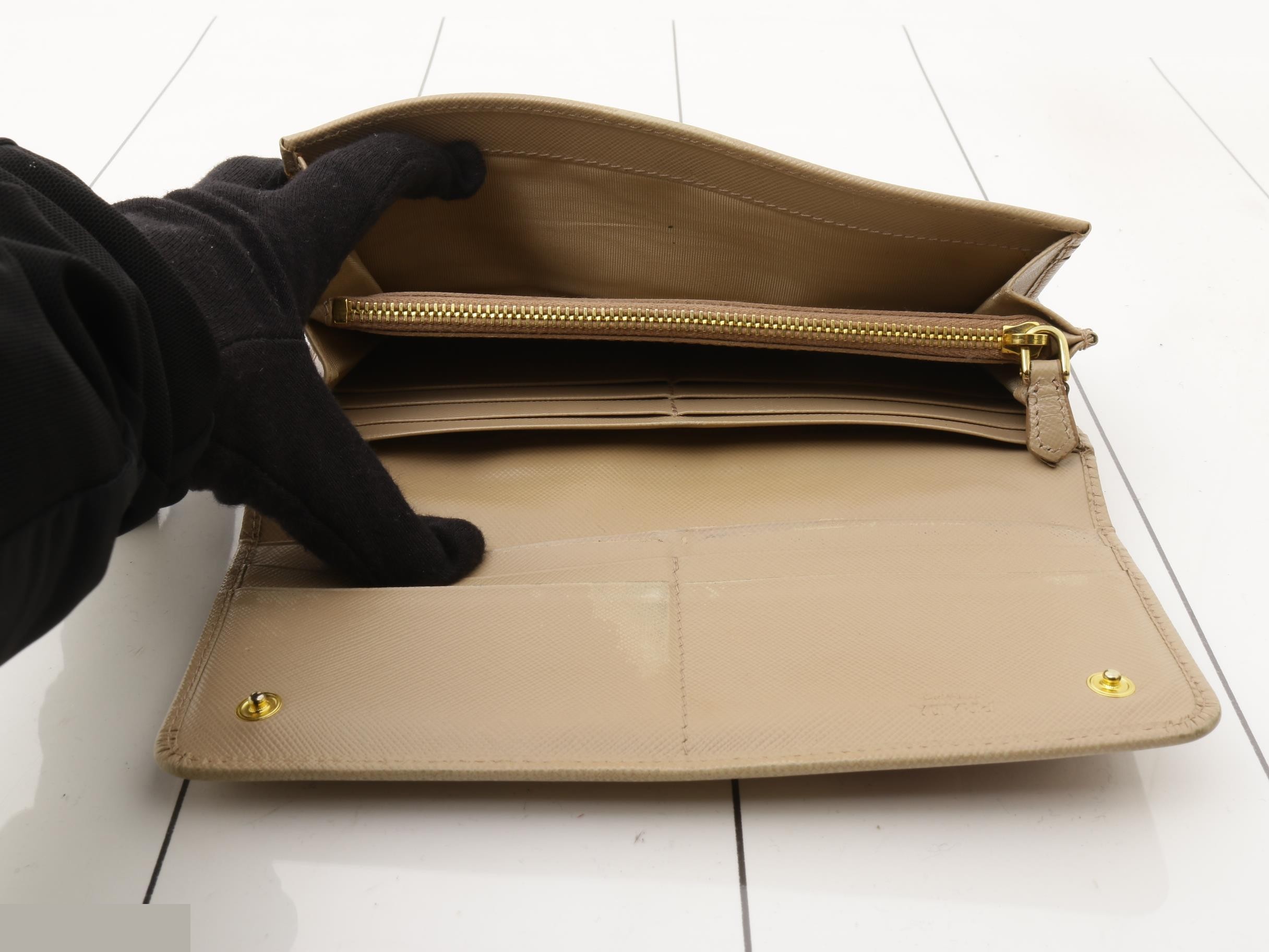 Bi-fold long wallet — view 4