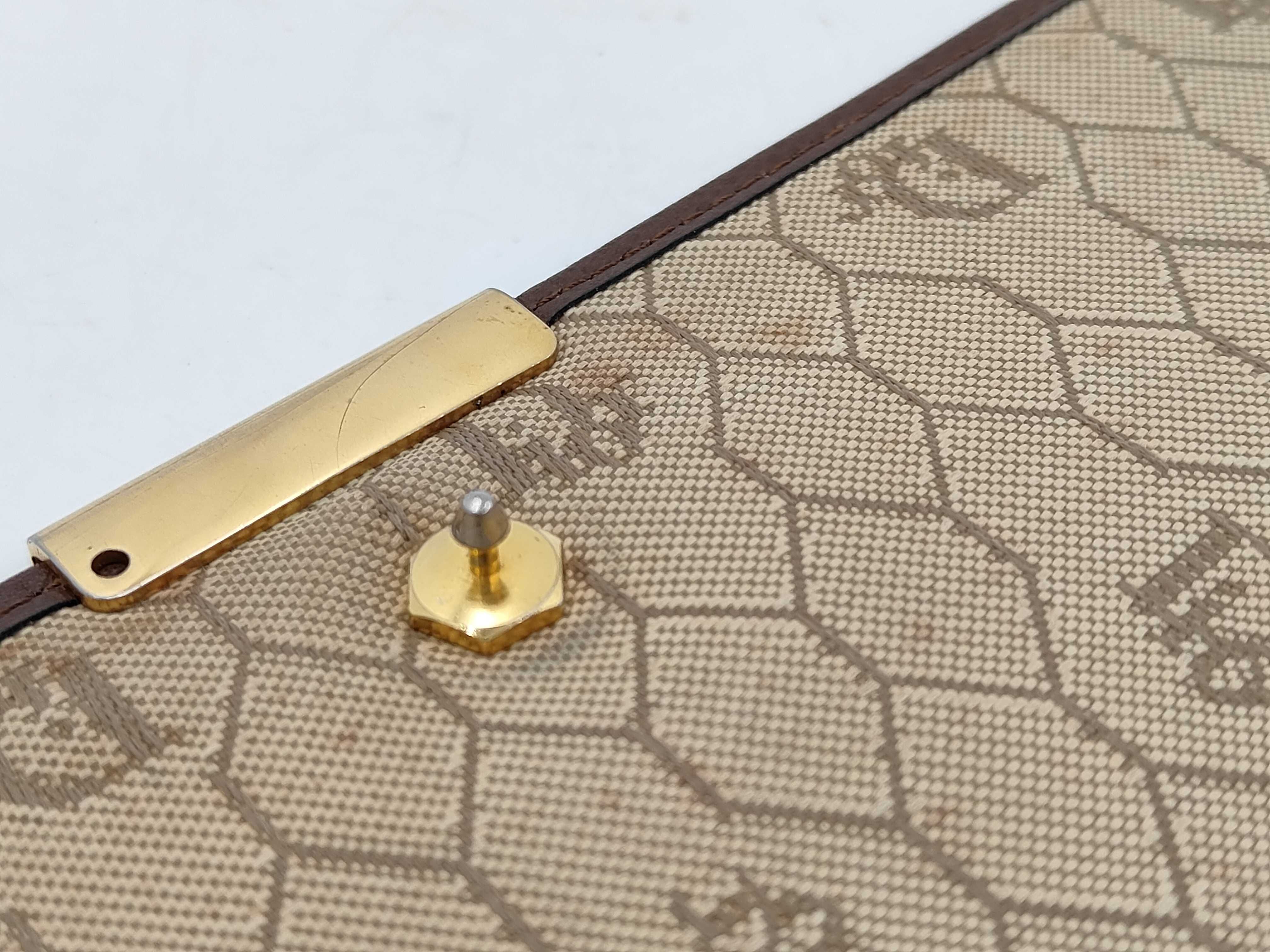 Vintage Chain Shoulder Bag — view 11