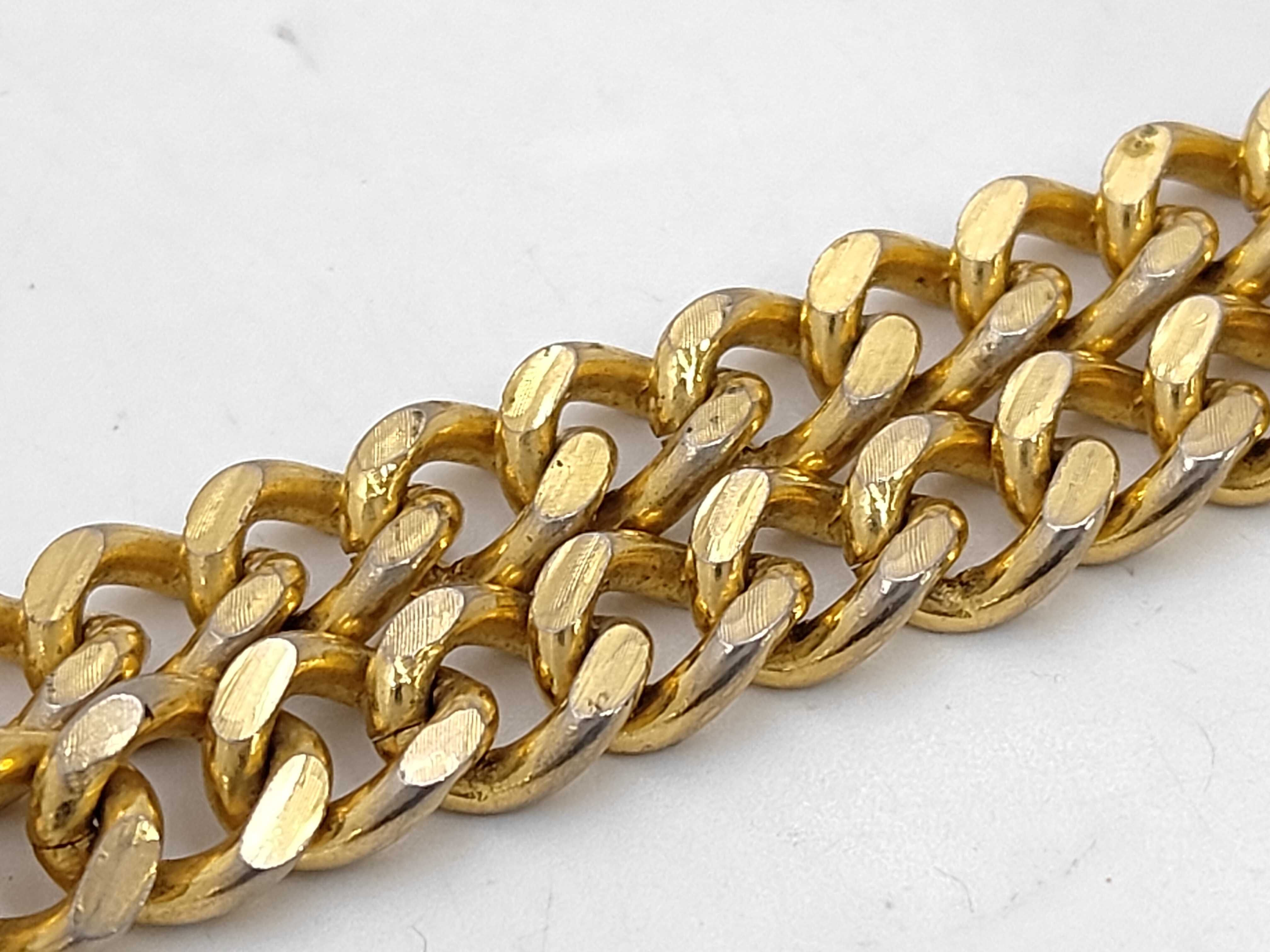 Vintage Chain Shoulder Bag — view 4