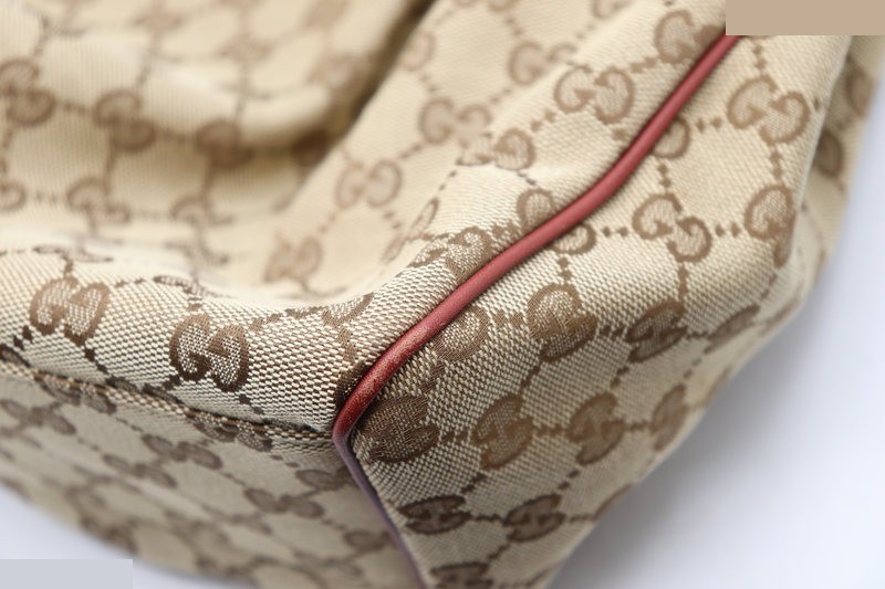 GG Canvas (Bag) - Handbag - Signature — view 10