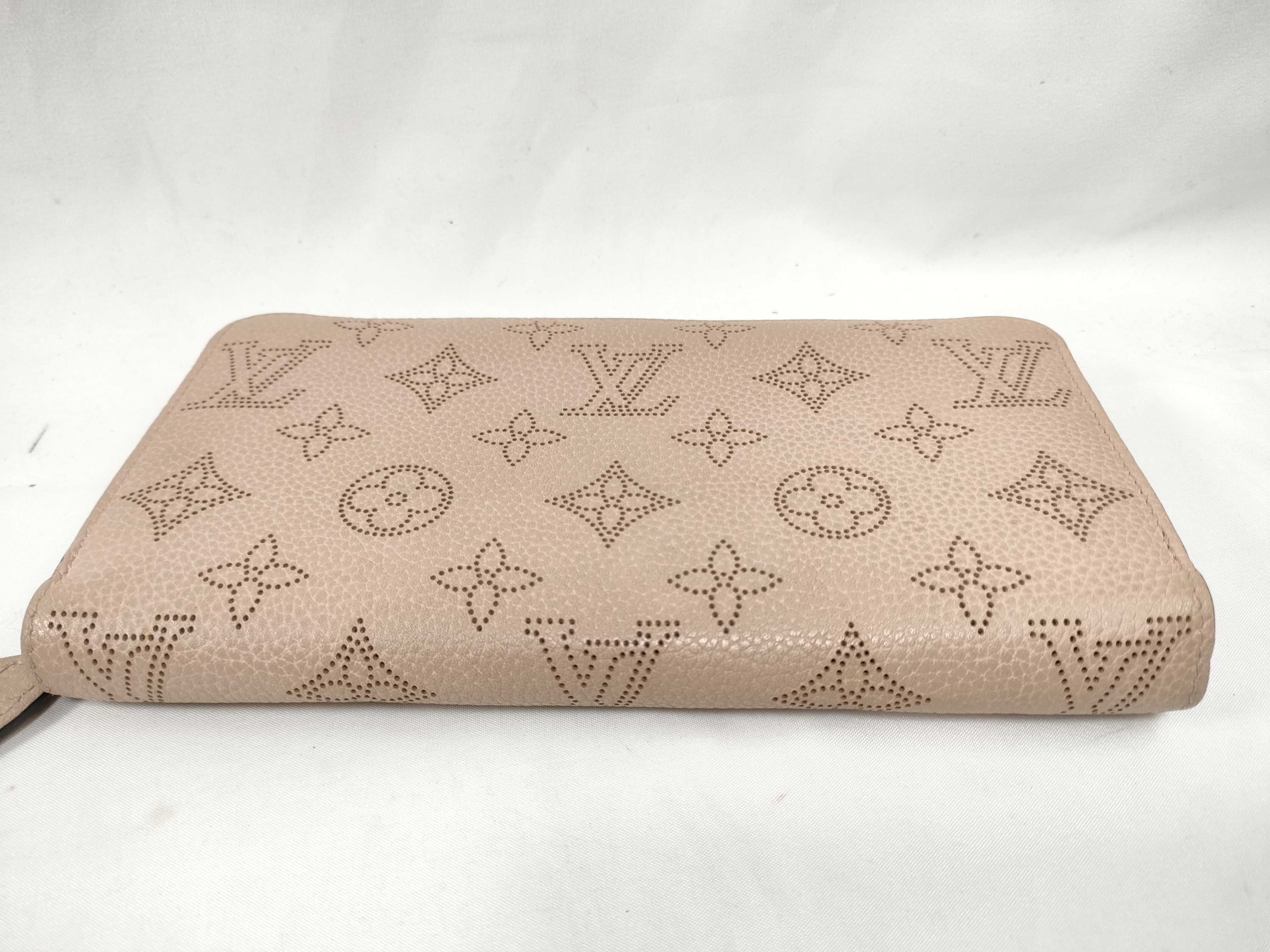 Mahina Zippy Wallet Magnolia M61868 TN0271 (RFID detected) — view 3