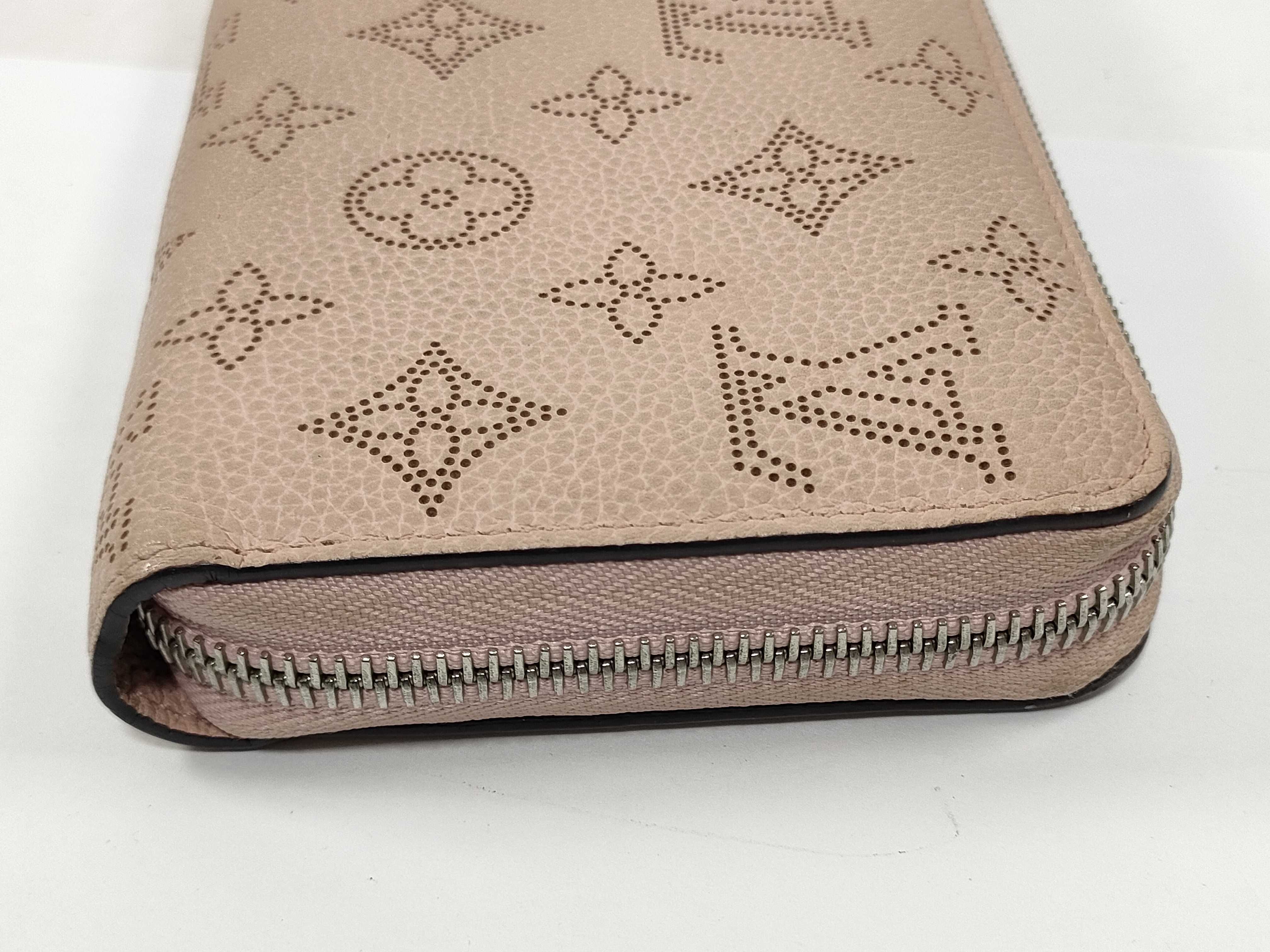 Mahina Zippy Wallet Magnolia M61868 TN0271 (RFID detected) — view 4