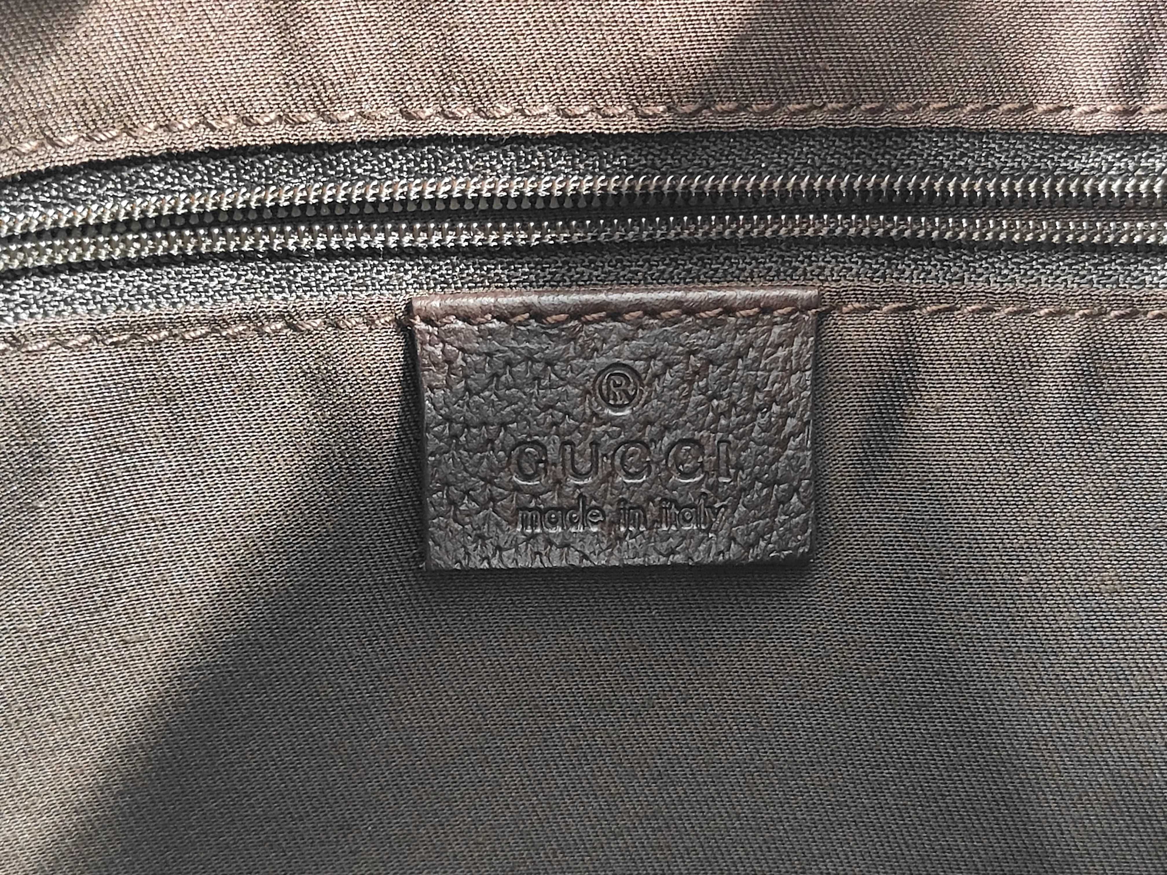 One-Shoulder Bag (Shoulder Bag) — view 8