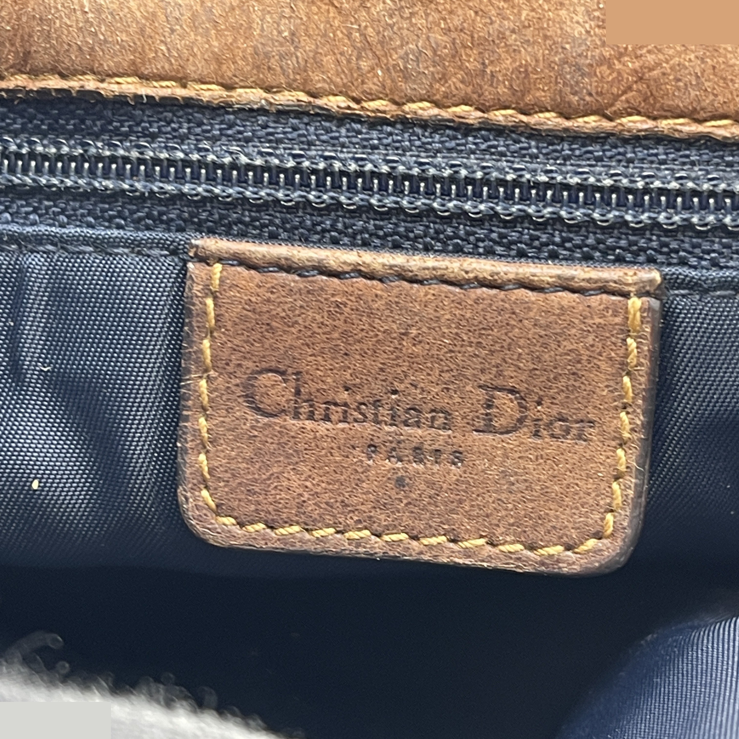 Trotter (bag) - Shoulder bag — view 12