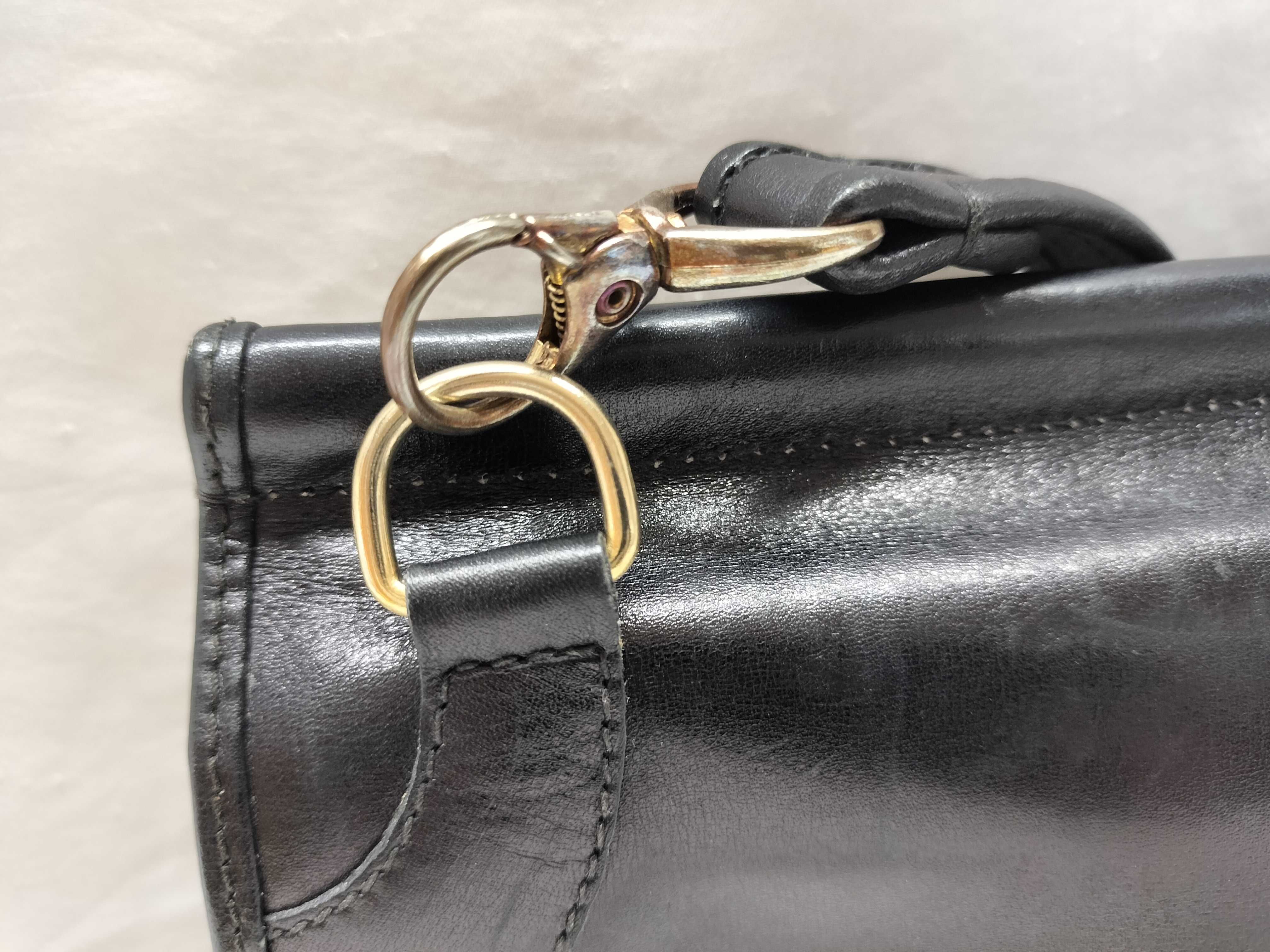Old Leather Vintage GG Shoulder Bag — view 4