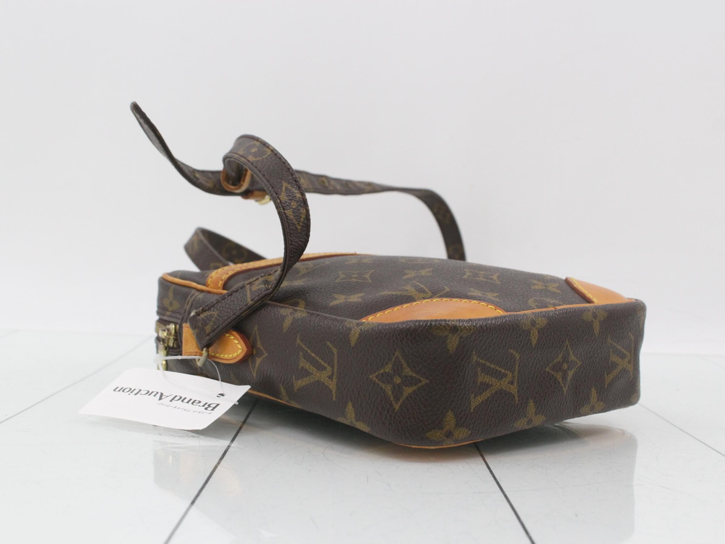 Danup Monogram Shoulder Bag M45266 — view 5