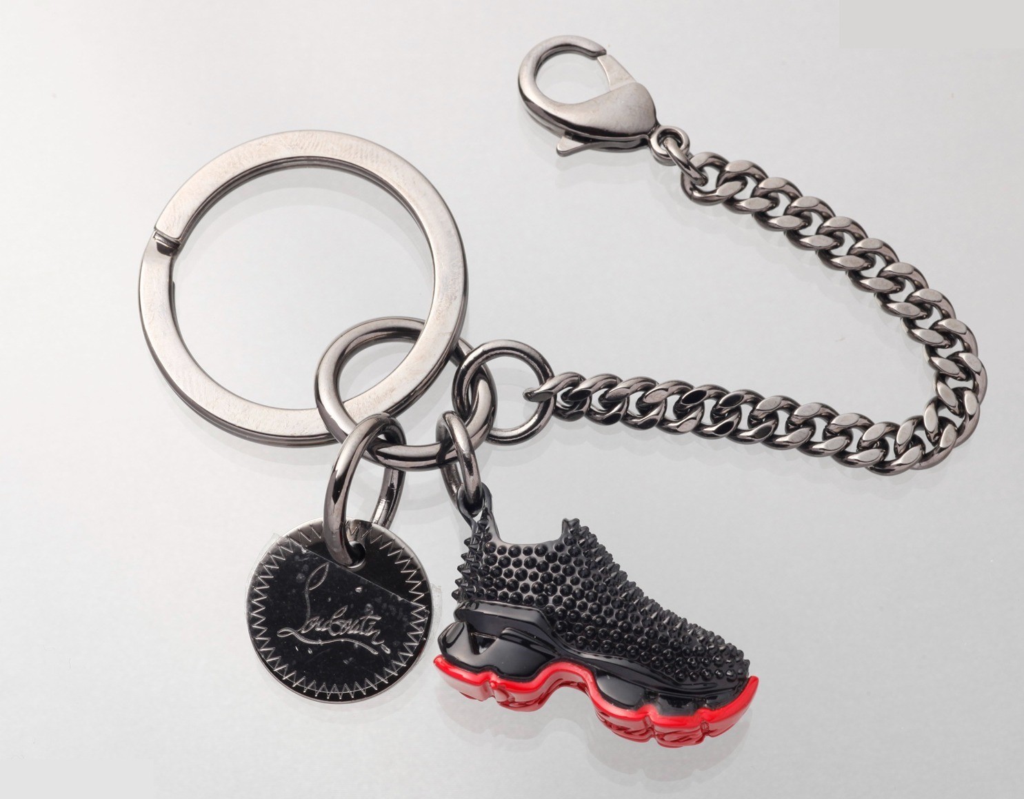 Other items: Small accessories, phone straps, keychains