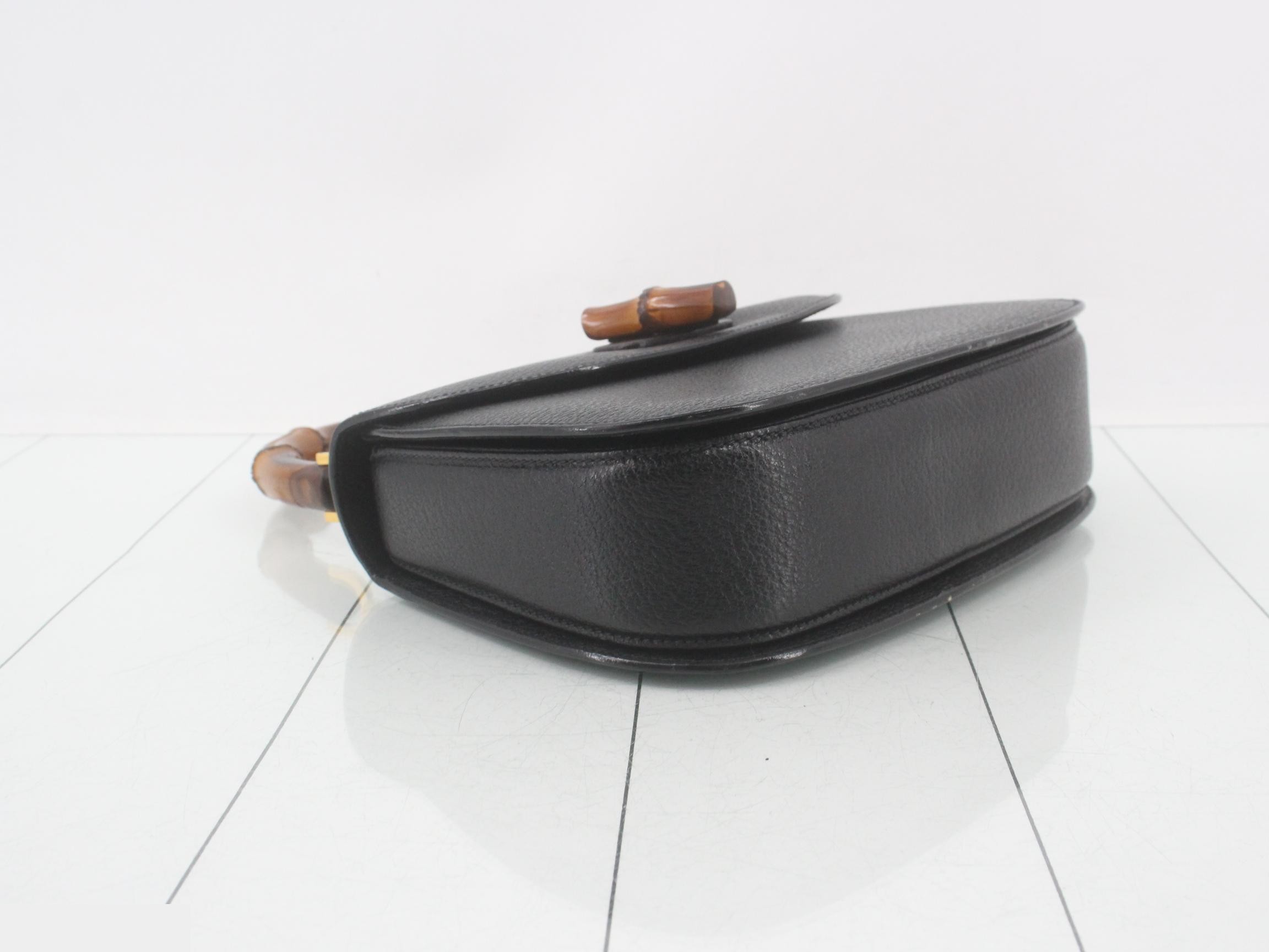 Bamboo handbag with strap, black — view 5