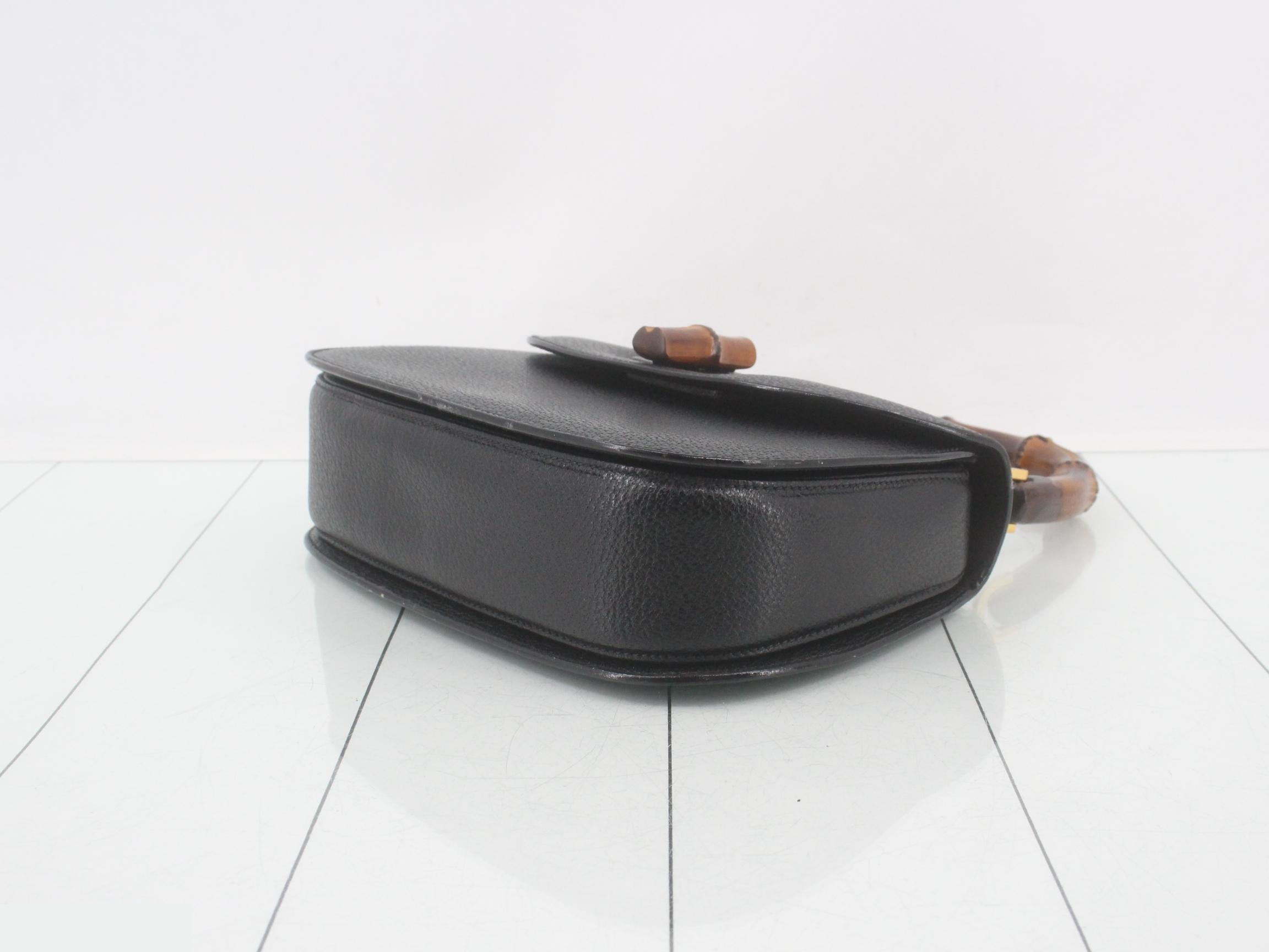 Bamboo handbag with strap, black — view 6
