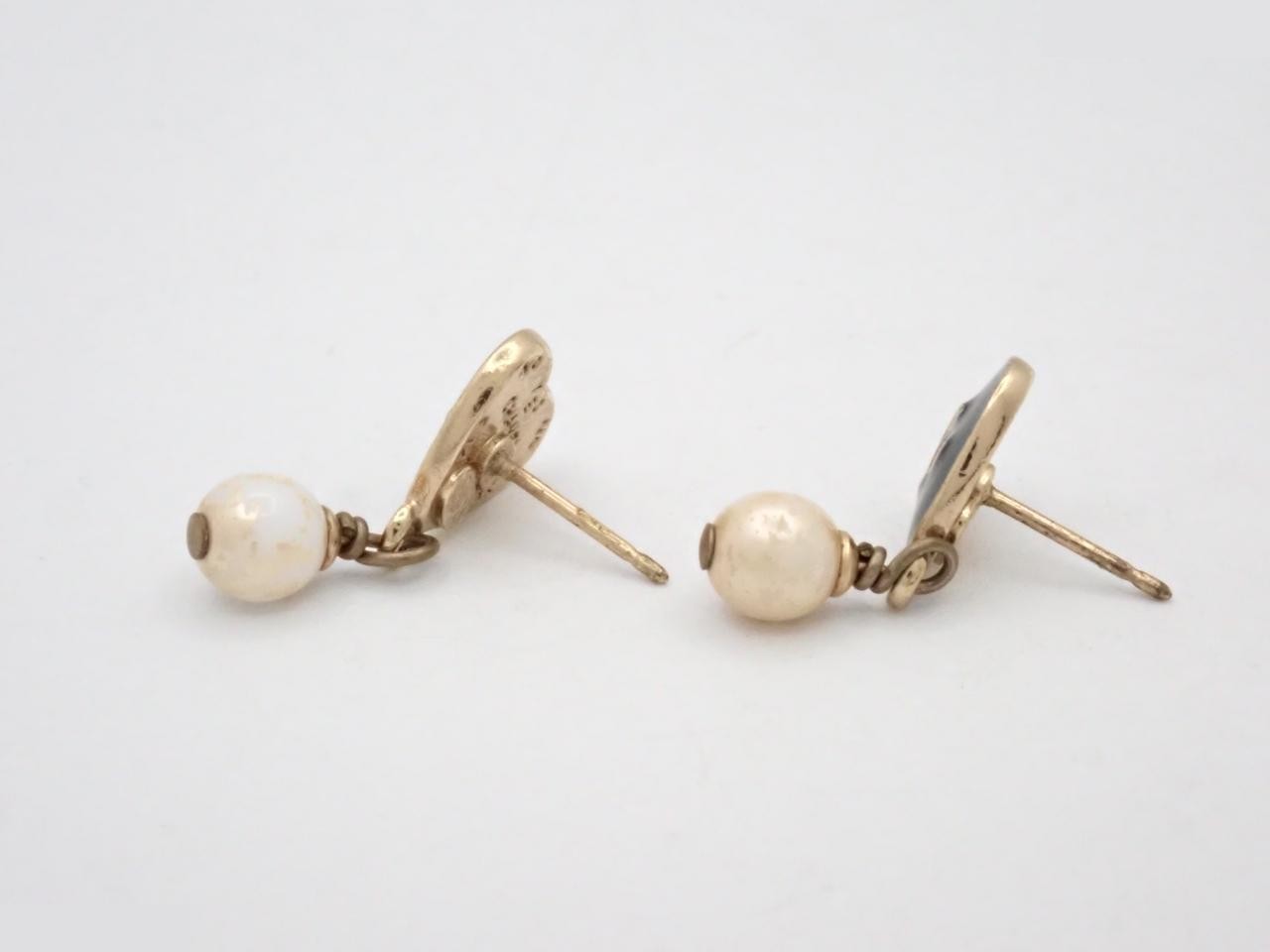Earrings 04A — view 3