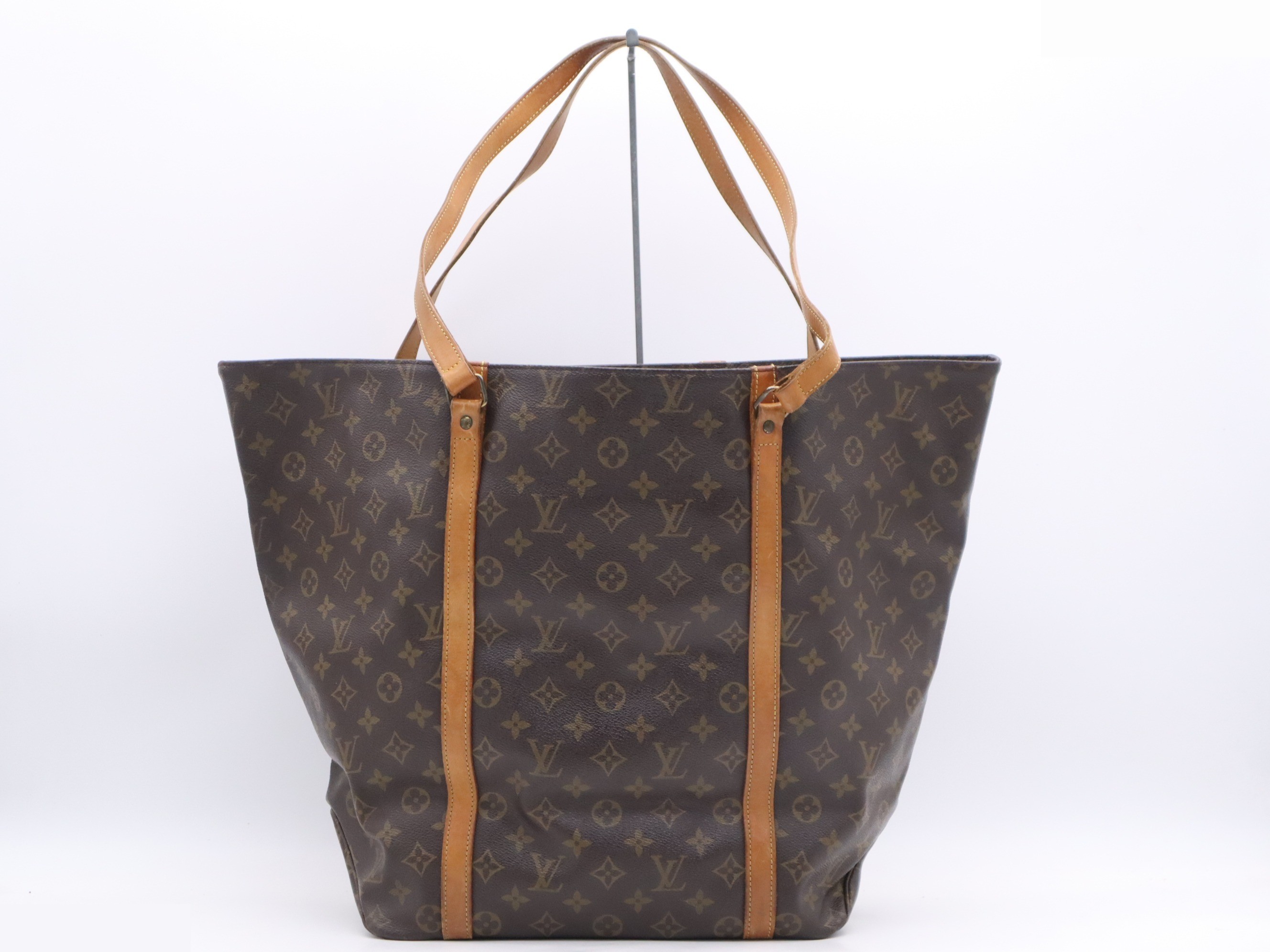 Sack Shopping